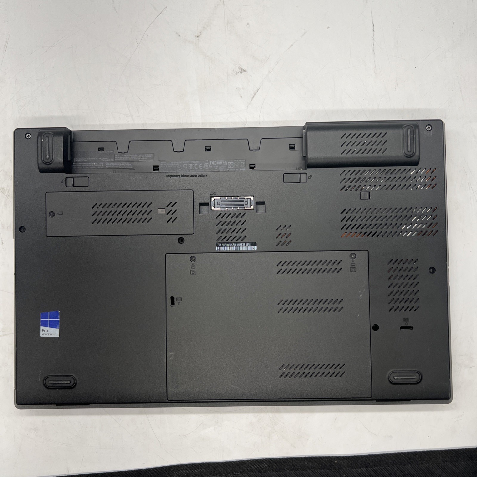 Lenovo ThinkPad T540p Intel i7 4600M 2.9GHz 8GB Ram GT 730M 240GB SSD Win10P