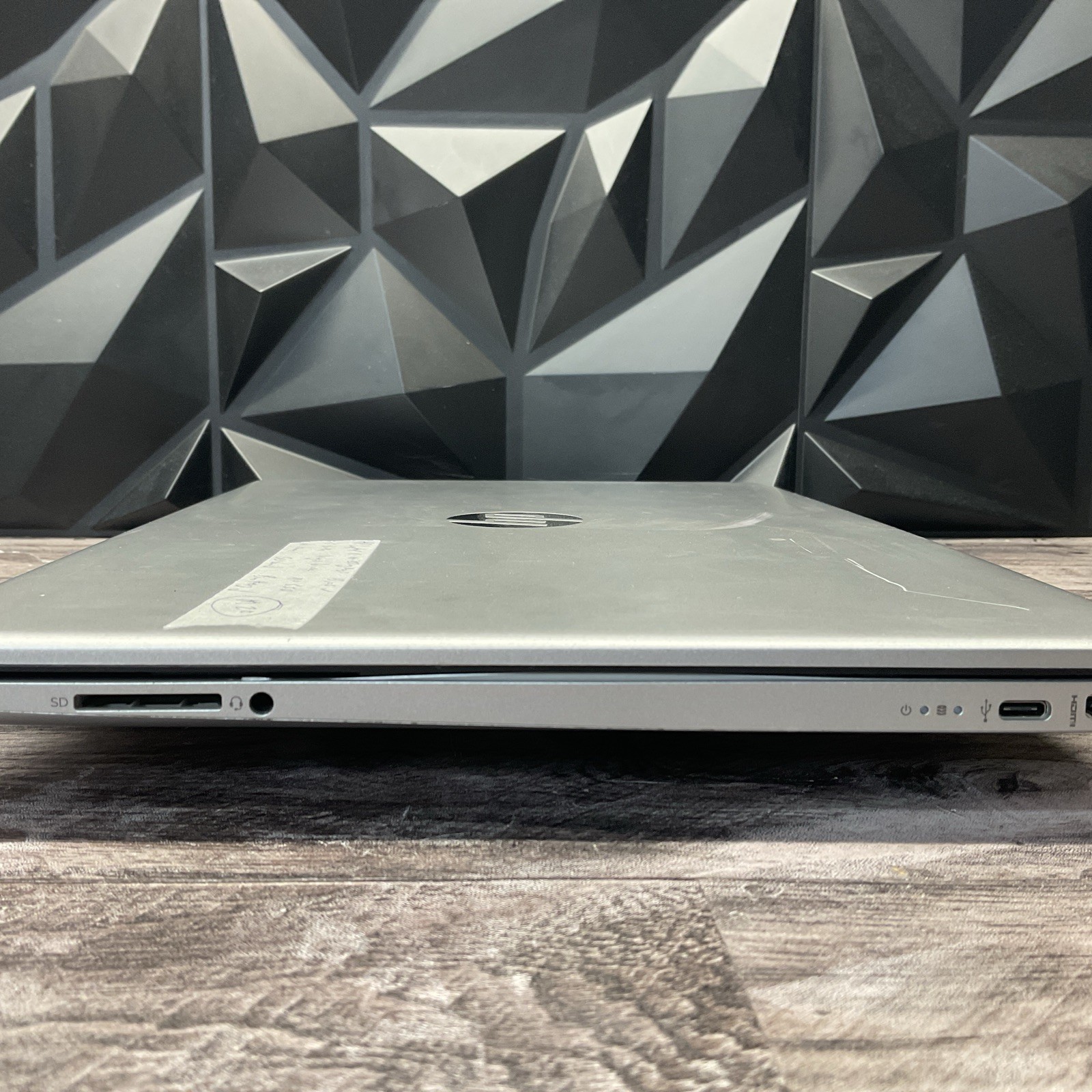 HP Laptop 15 / i5 10th Gen / BIOS Unlocked / No RAM / No SSD / M20