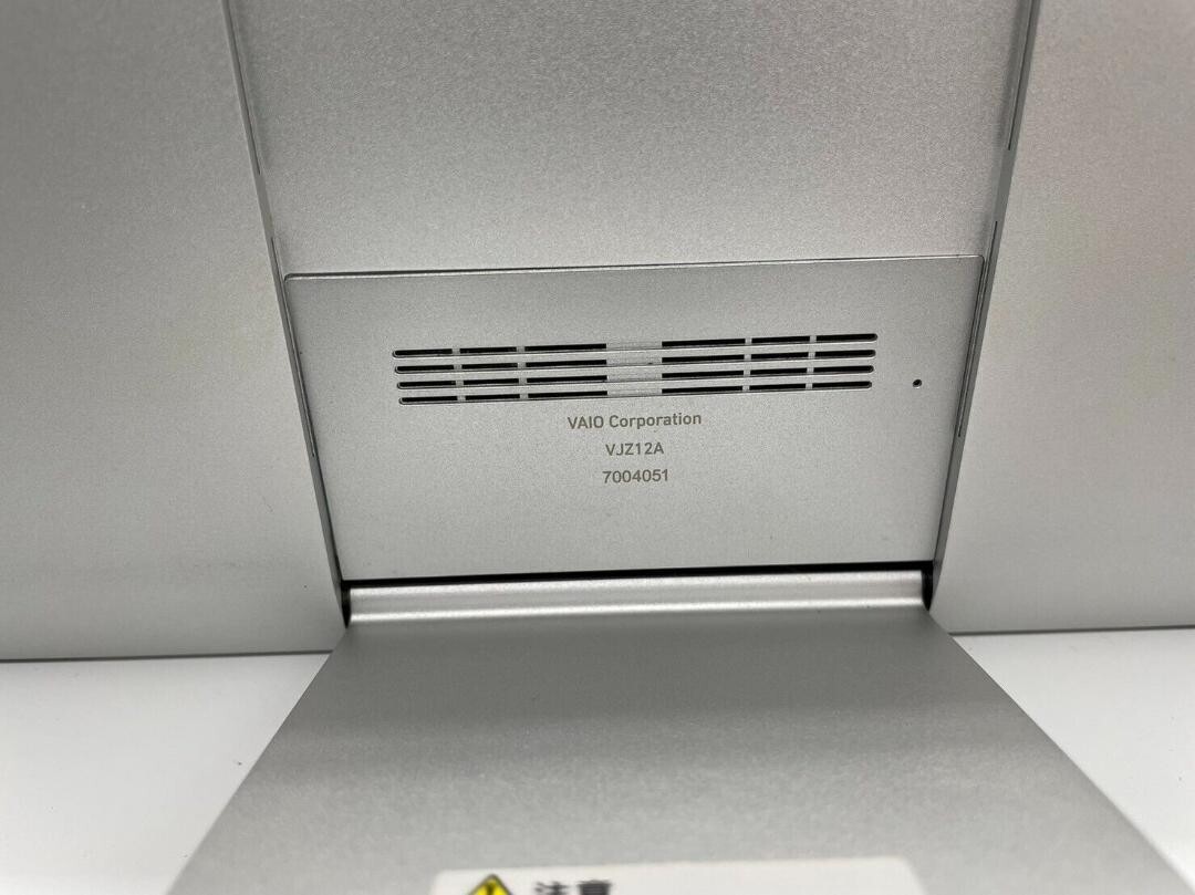 Sony Vaio Z Canvas Laptop VJZ12A RAM:8GB Corei7-4770HQ Windows10 Pro