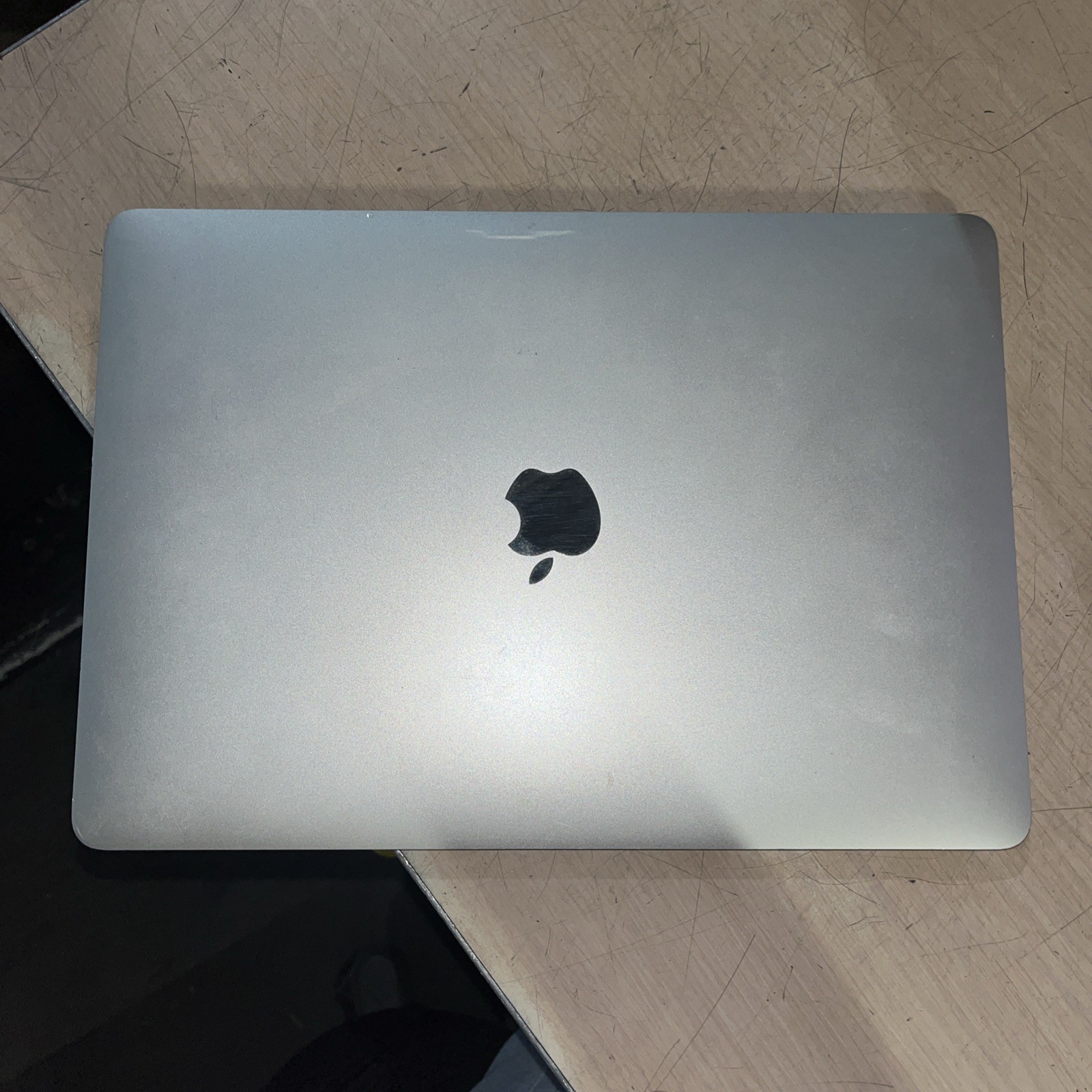 APPLE MACBOOK AIR 13″ SCISSOR, 2020 CORE I3-1000NG4 1.1GHZ 8GB RAM 256SSD