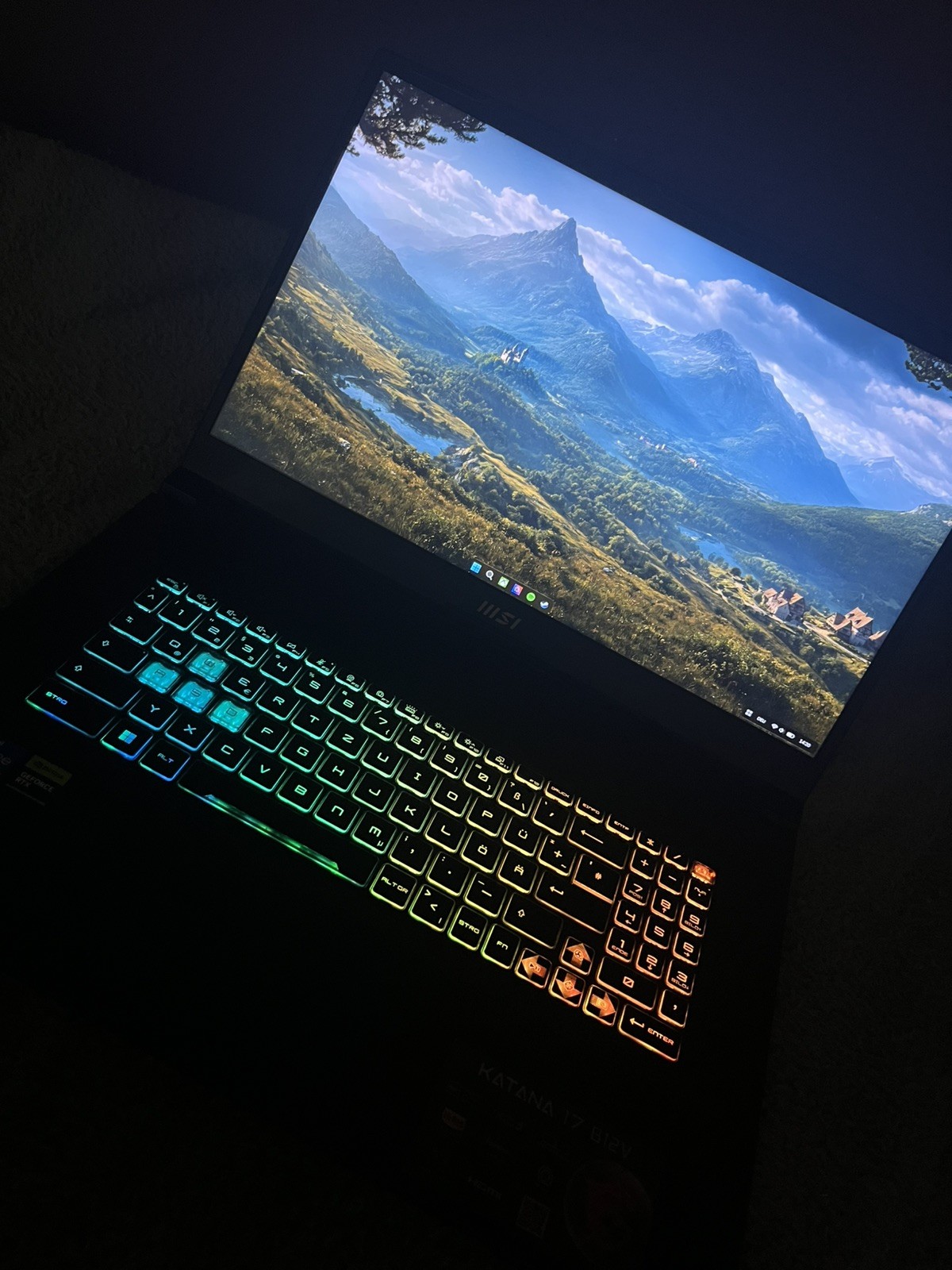 MSI Katana 17 B12V Gaming Laptop 17.3″ Core i5-12450H 16GB GeForce RTX