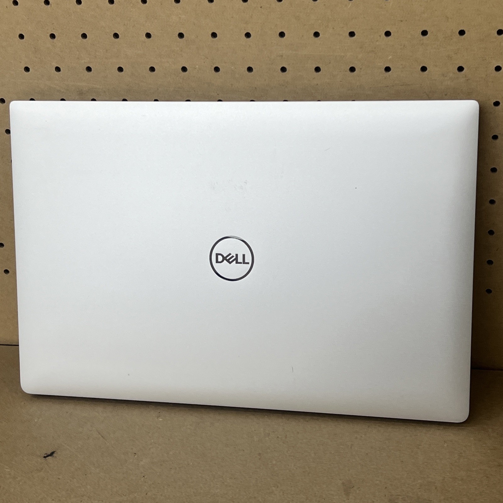 Dell Precision 5530 Xeon E-2176M 4K 16GB Ram Quadro P2000 – *No SSD/OS, Low Batt