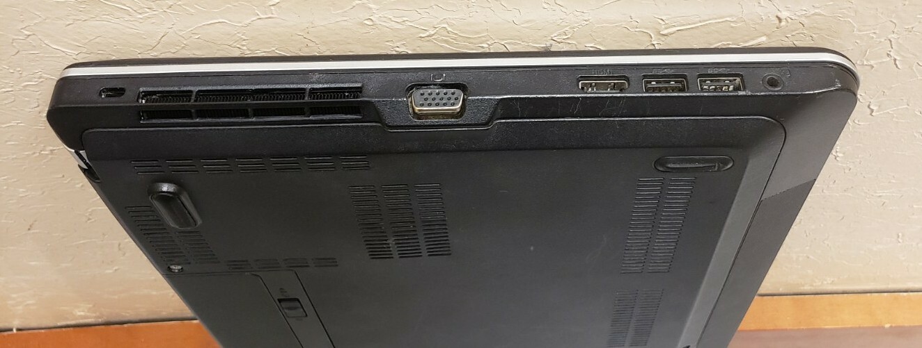 LENOVO THINKPAD E540 15.6″ Core i3-4300M 4GB RAM 500GB HDD WEBCAM BLUETOOTH