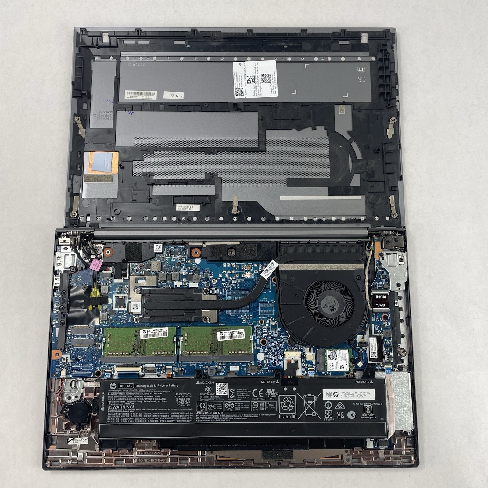 HP ZBook FireFly 15 G8 15.6″ i7-1165G7 2.8GHz 16GB RAM No SSD/OS/AC – Bad Corner
