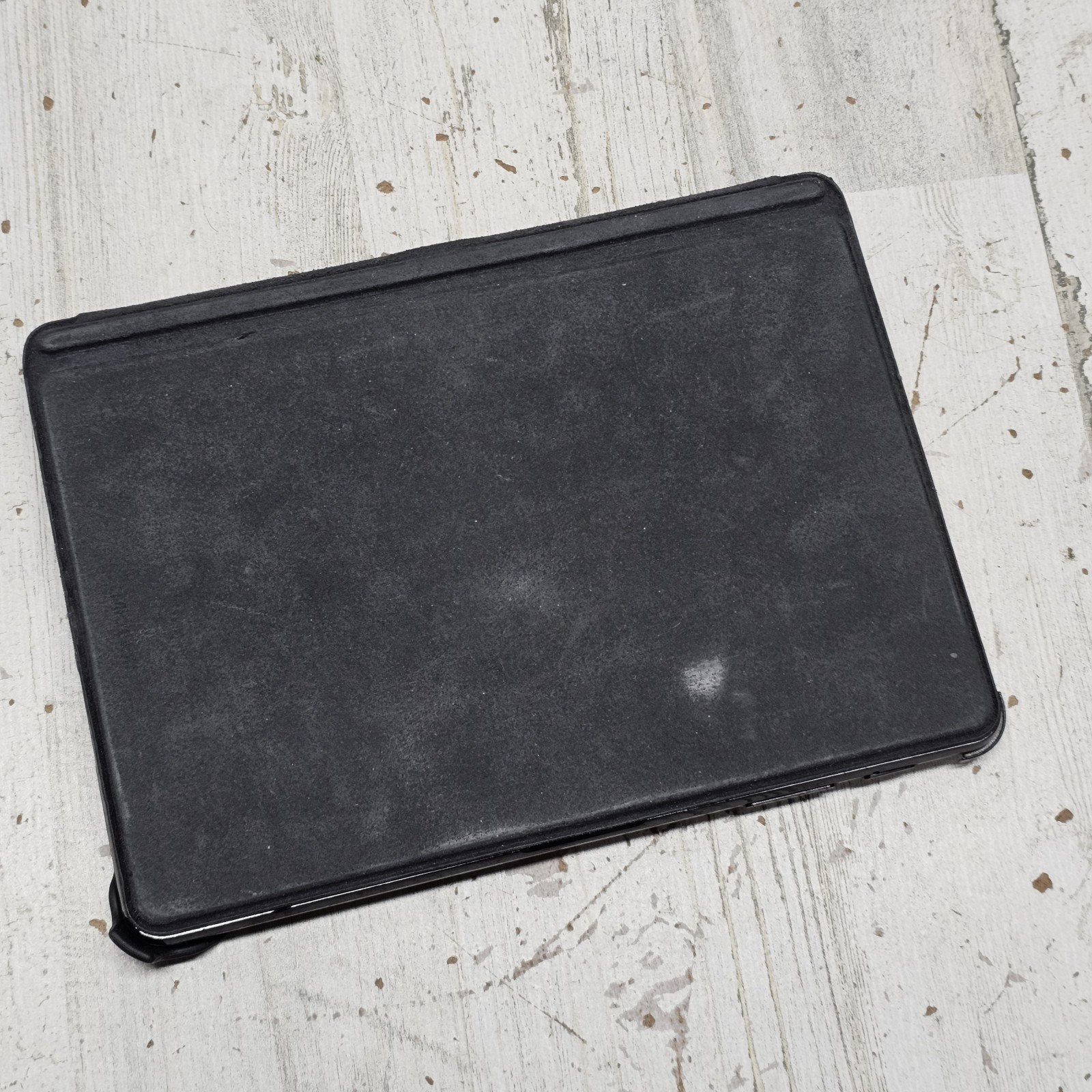 Microsoft Surface Go 2 (10.5″, Intel Pentium 4425Y, 4GB, 64GB, 1926) PIN BLOCKED
