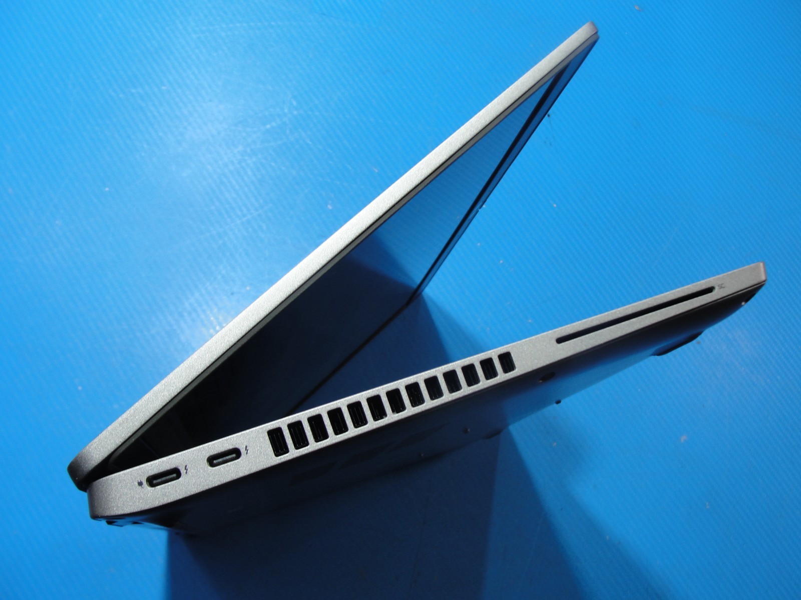 Dell Latitude 5420 14″FHD Core i5-1145G7 2.6GHz 16GB RAM 512GB SSD Intel Iris Xe