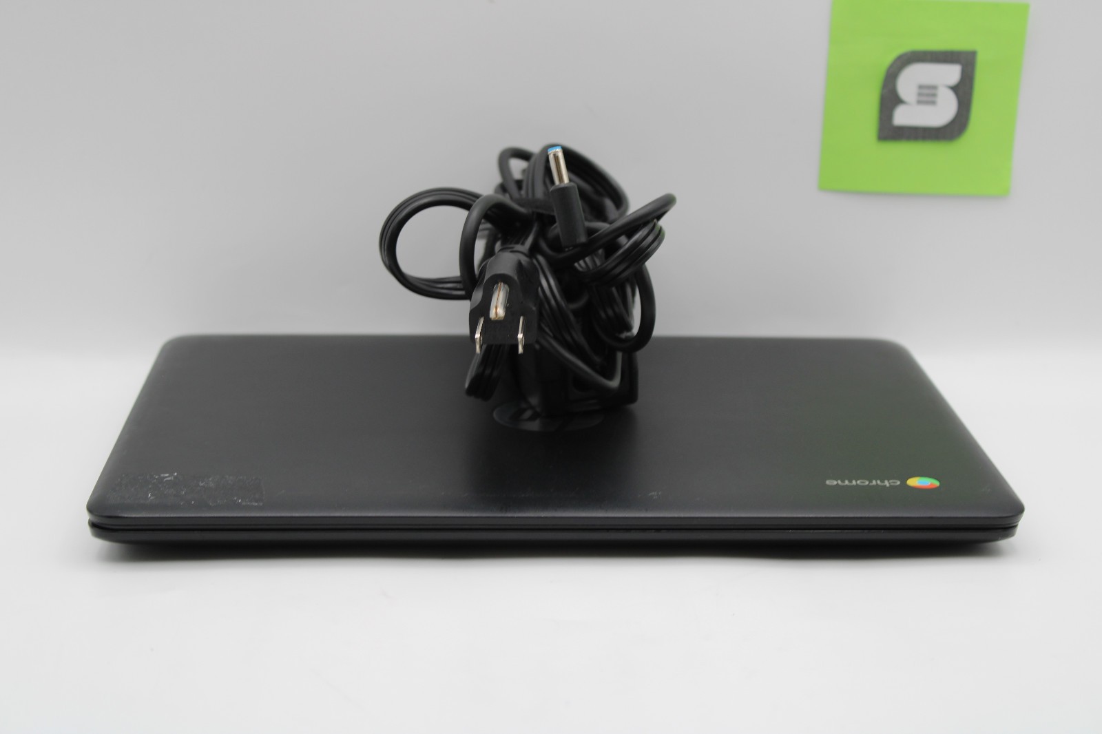 HP Chromebook 11a G8 EE Celeronn N3060 @ 1.6 GHz 2GB RAM 16GB SSD ChromeOS