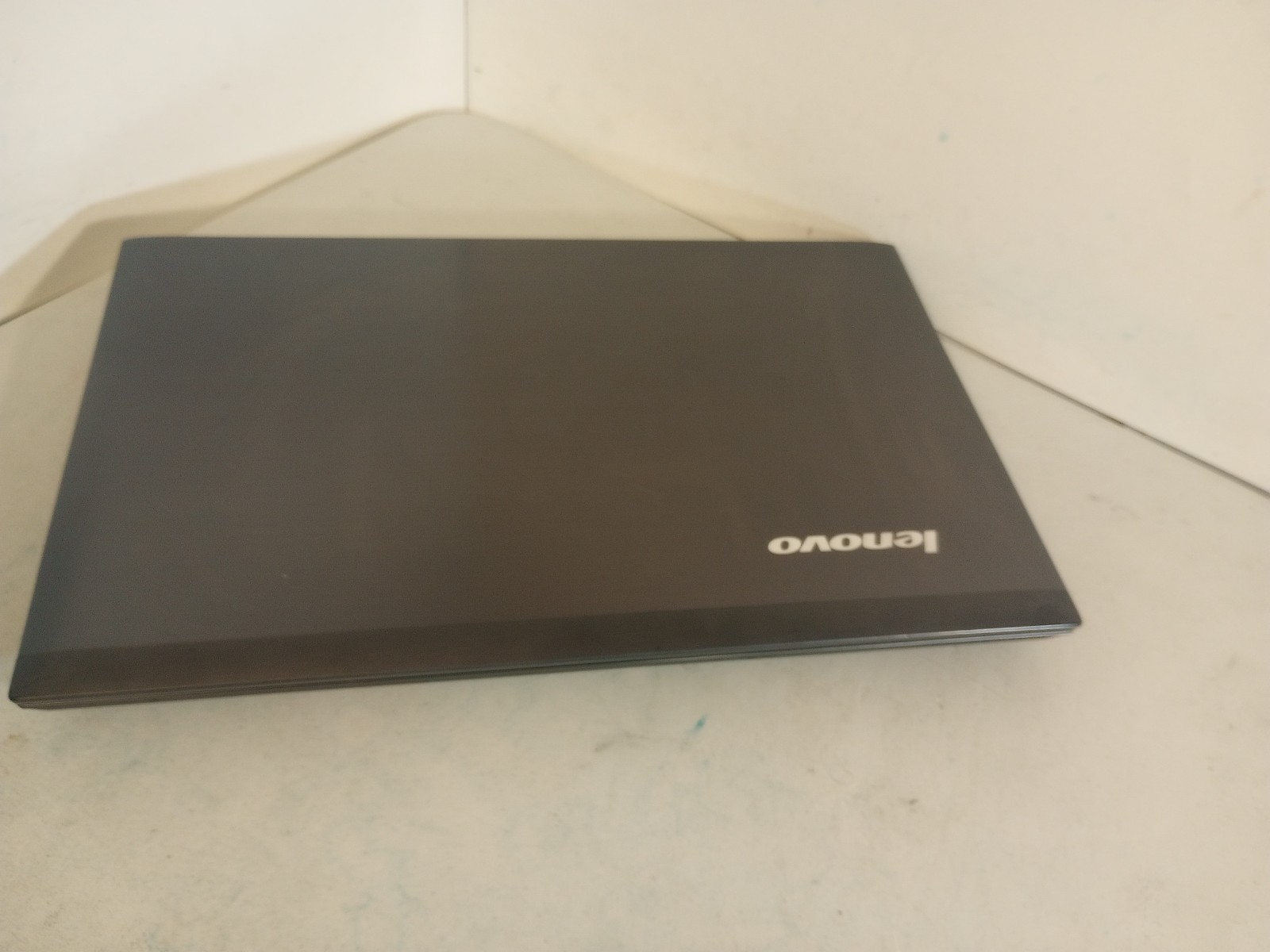 LIGHT GAMING i5 3.10GHz 8G RAM,256GB SSD,WIN11,CAM,DVDRW, CHARGER,WITH USB WIFI
