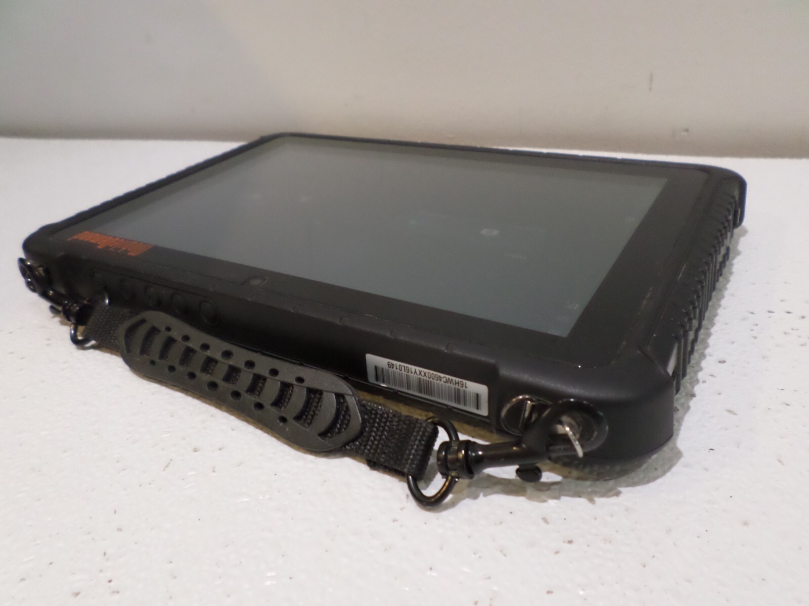 Mobile Demand xTablet T1550 – Win10, 64GB Flash, Scan, Cam, 4GB RAM