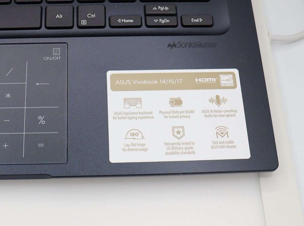ASUS Vivobook 14″ FHD Laptop Intel Core i5 12GB 256GB SSD Laptop Pristine