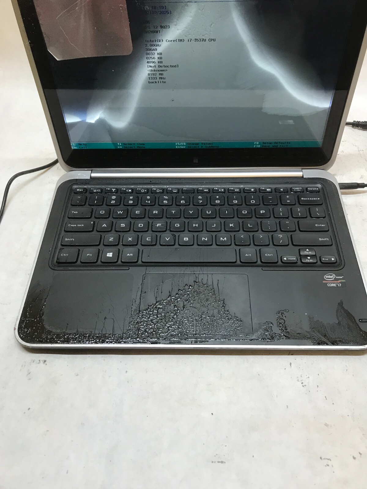 Dell XPS 12 9Q23 12″ Laptop Intel i7-3537U 2.0GHz 8GB RAM NO SSD For Parts – DW