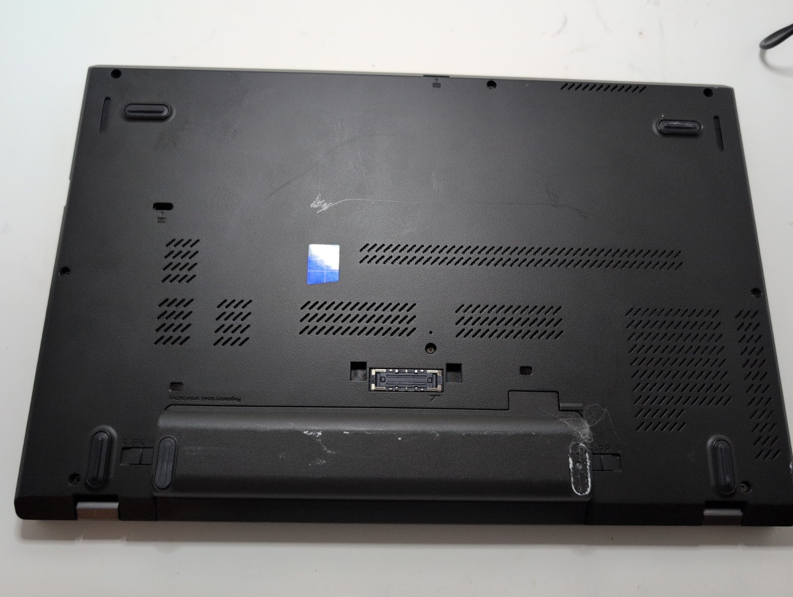 Lenovo ThinkPad P50s 15.6″ i7-6500U 8GB RAM 128GB SSD NVIDIA Quadro M500M Win10