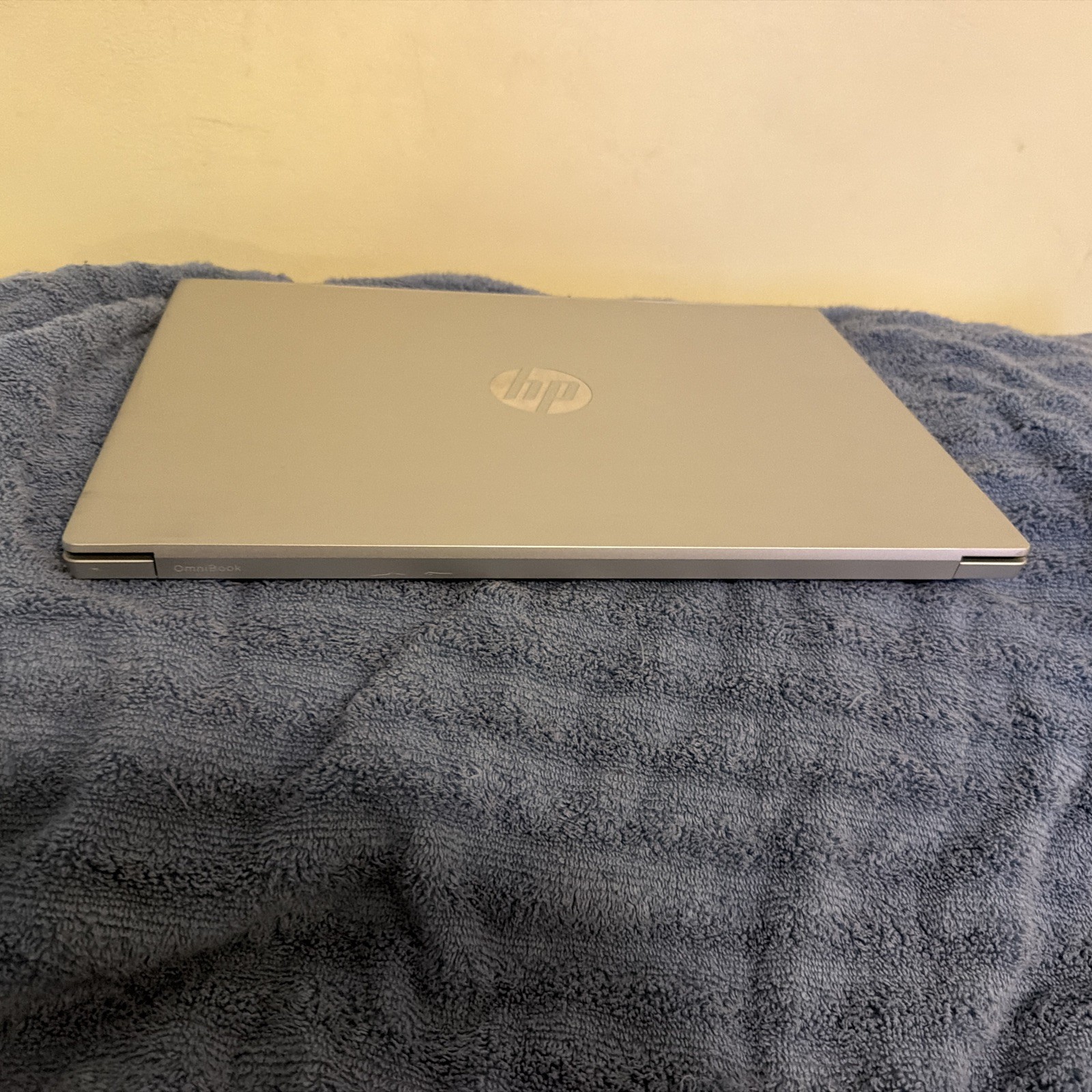 HP Omnibook 5 16 inch Windows Laptop AMD Ryzen 5-8540U AI PC 8GB RAM 512GB SSD