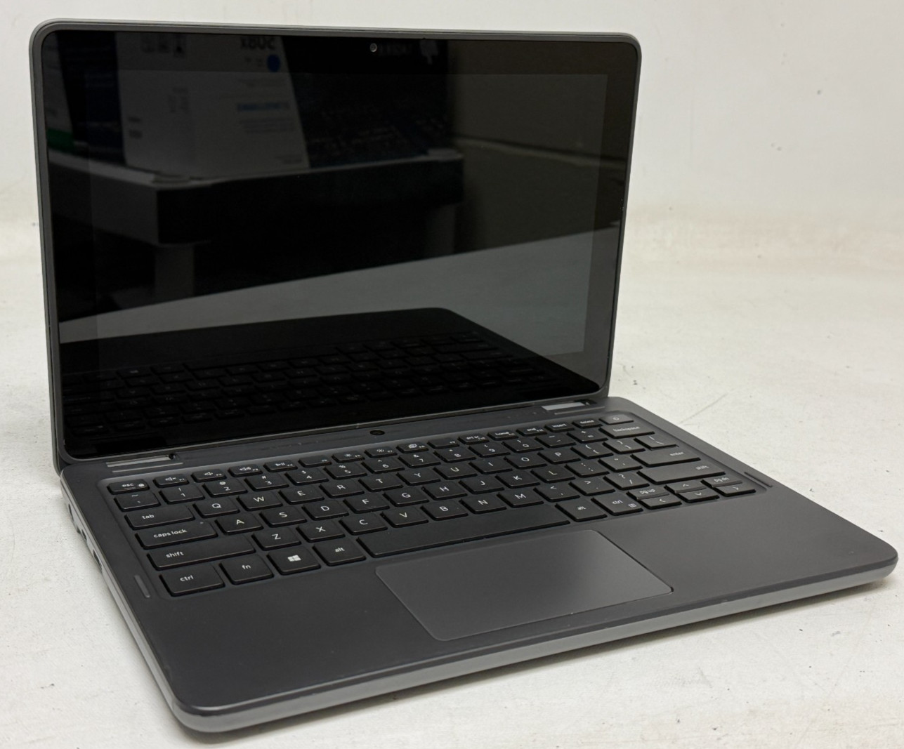 Dell Latitude 3120 11.6″ (N6000 – 4GB/8GB – NO OS/HDD – FOR PARTS) – Lot of 3