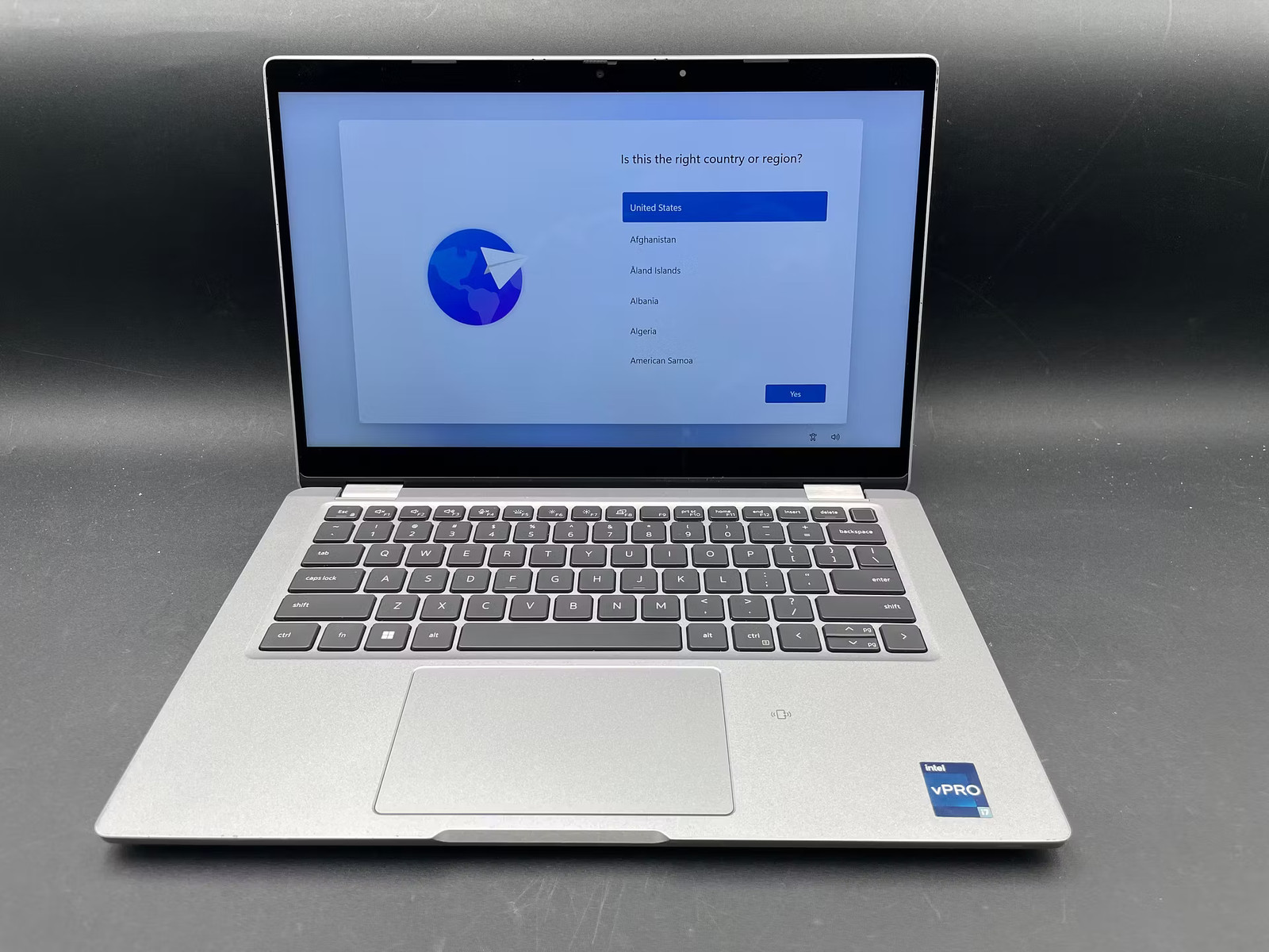 Dell Latitude 5330 Used 13.3″ (i7-1265U-16GB-256GB NVMe)