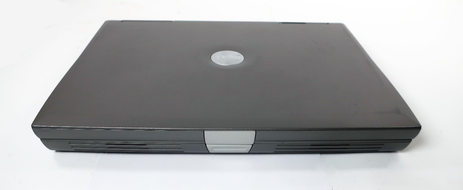 Dell Latitude D800 – Intel Pentium M 1.70GHz 2GB RAM 80GB HDD NVIDIA Win XP Pro