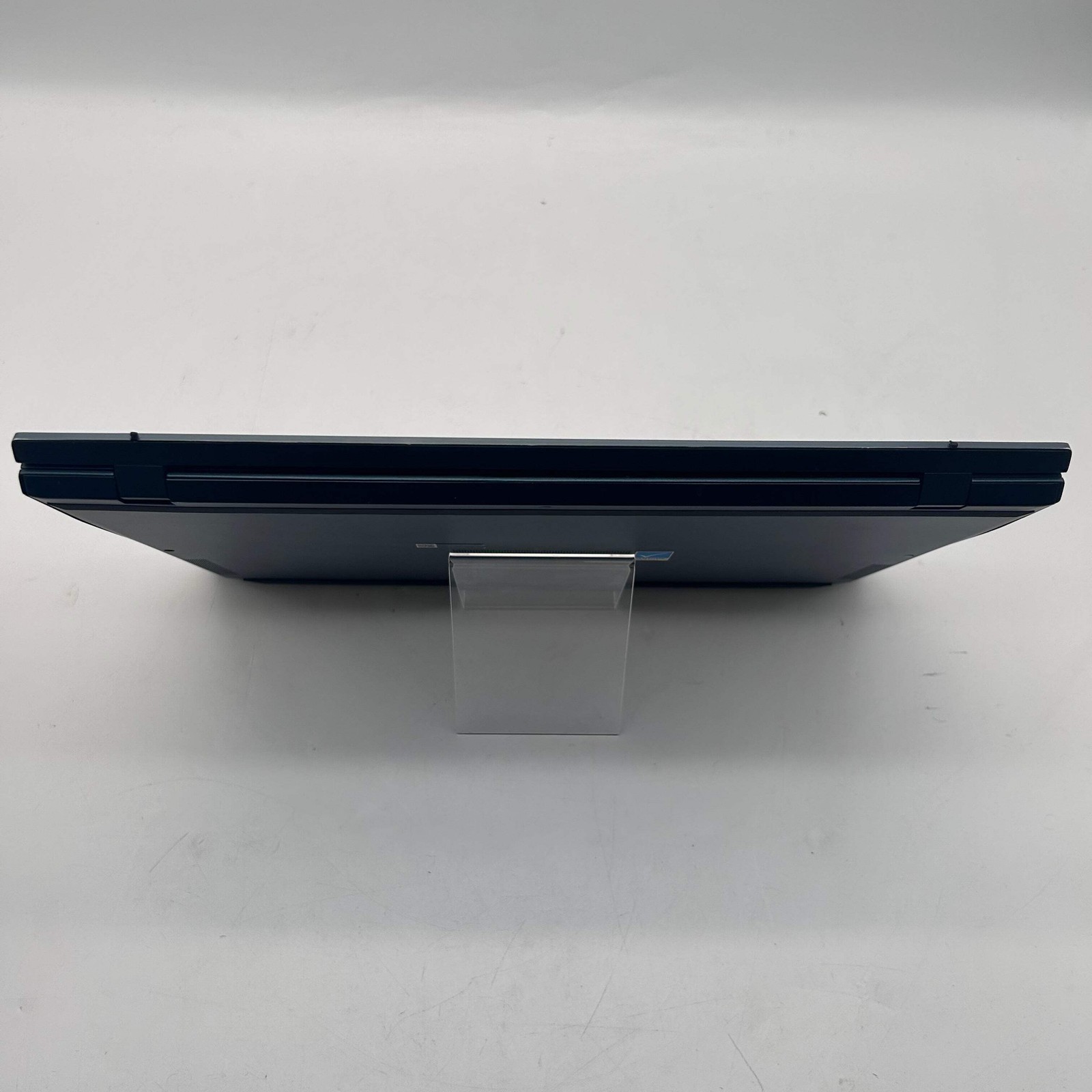 Asus Zenbook Duo 14 14″ i7-1165G7 16GB RAM 500GB SSD Intel Iris Xe Graphics