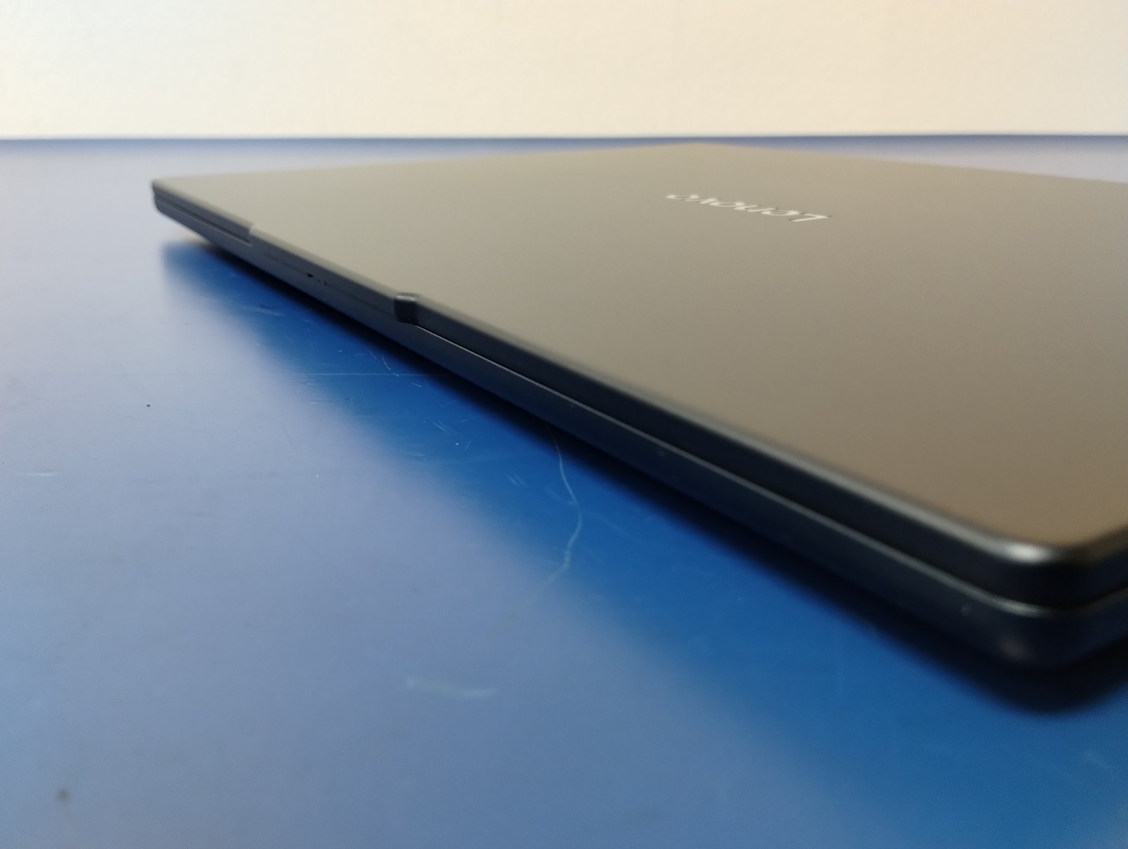 Lenovo IdeaPad 5 2-in-1 16AKP10, AMD Ryzen AI 7 350, 16 GB RAM, 1 TB NVMe SSD
