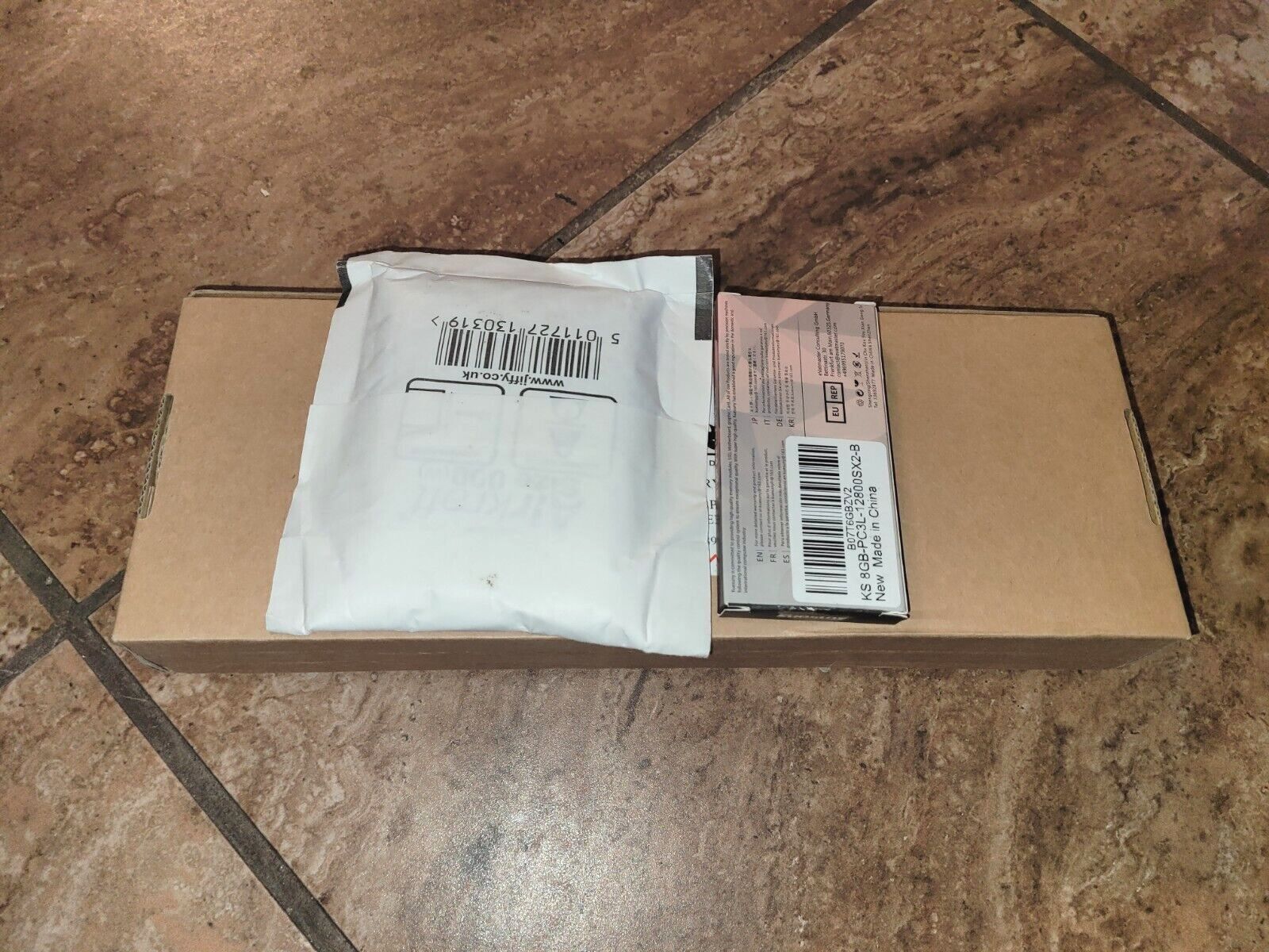 PANASONIC CF-30 L7500 2 DUO 1.6GHZ/NEW 1TB / NEW 4GB/ NEW BAT/ 0 HOUR/ ZERO HOUR