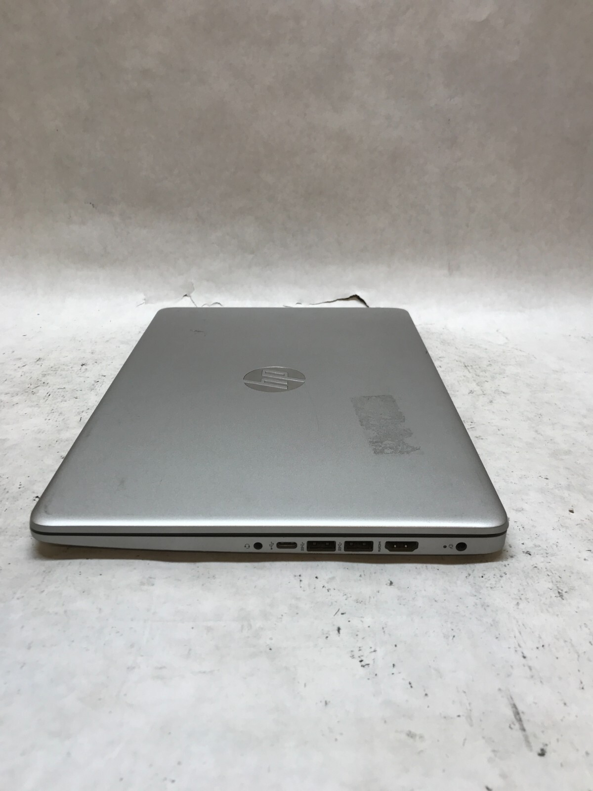 HP 14-fq0110wm 14″ Ryzen 3 3250U 4GB RAM No Display Missing Keys For Parts – DW