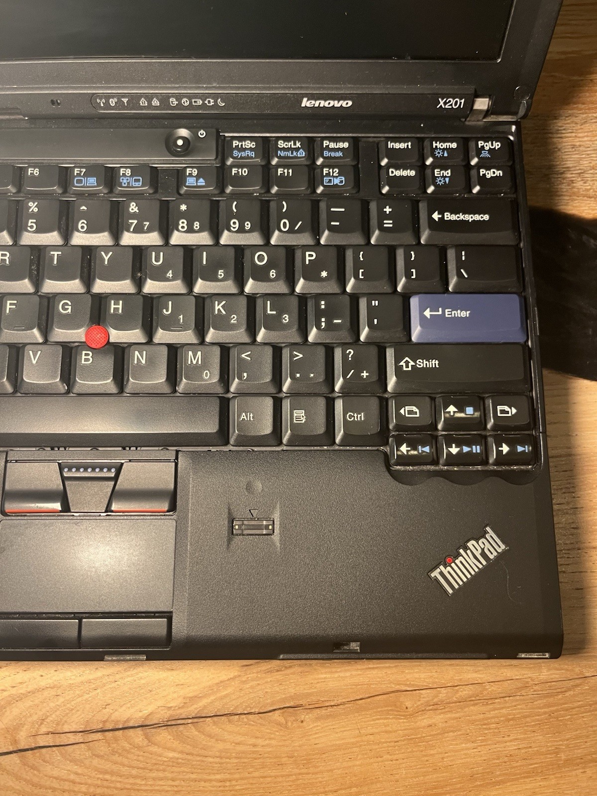 Lenovo Thinkpad X201 Laptop Intel Core i5 Windows 7 Pro OA / Black