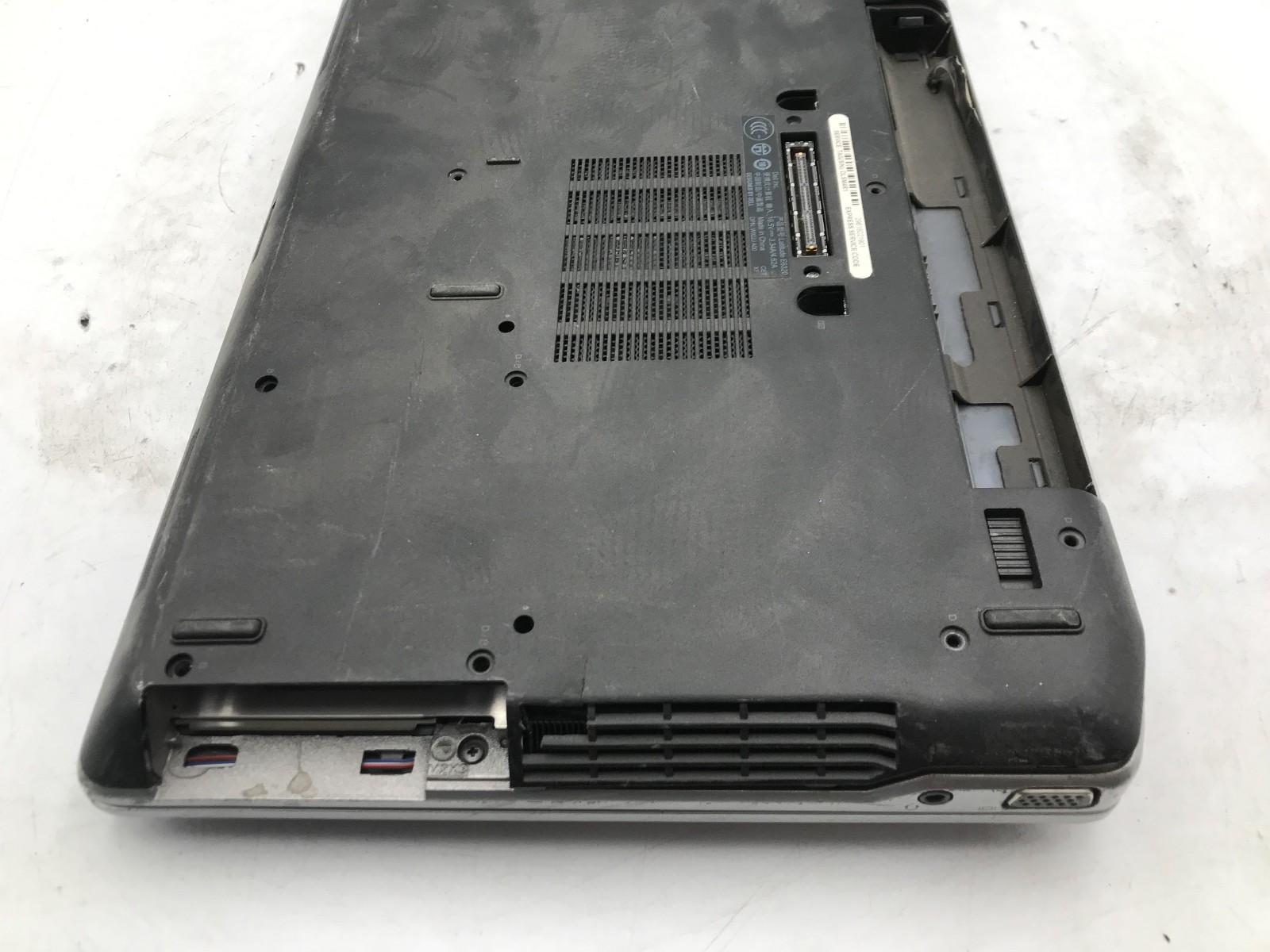 DELL LATITUDE E6320 – BOOTS TO BIOS – INTEL I7 2640M – NO RAM – READ DESC – BB!