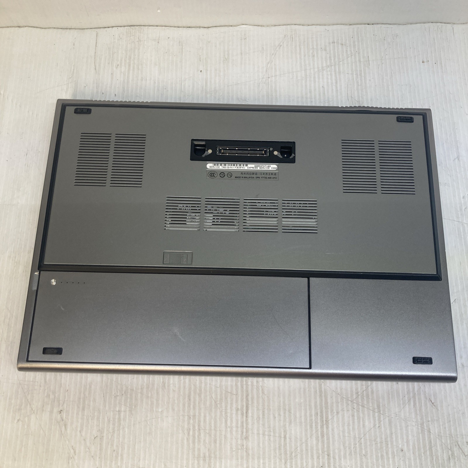 Dell Precision M6400 intel Core 2 Duo P8600 2.40GHz 4GB no HDD Boot to BIOS