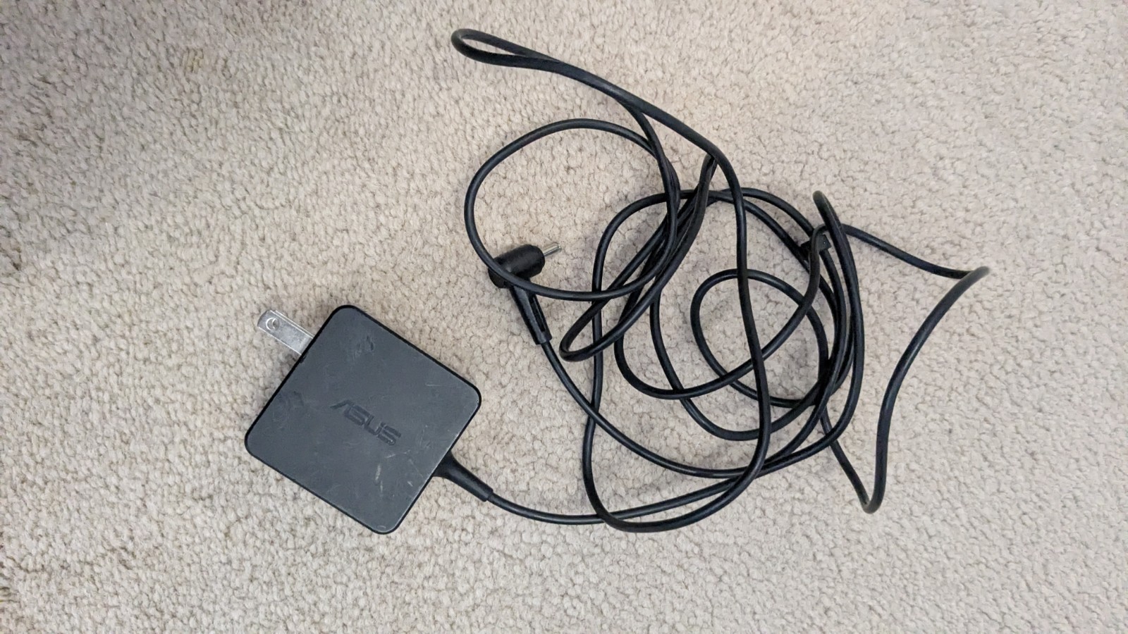 Asus X202E-DH31T Laptop **PARTS ONLY – AS IS**