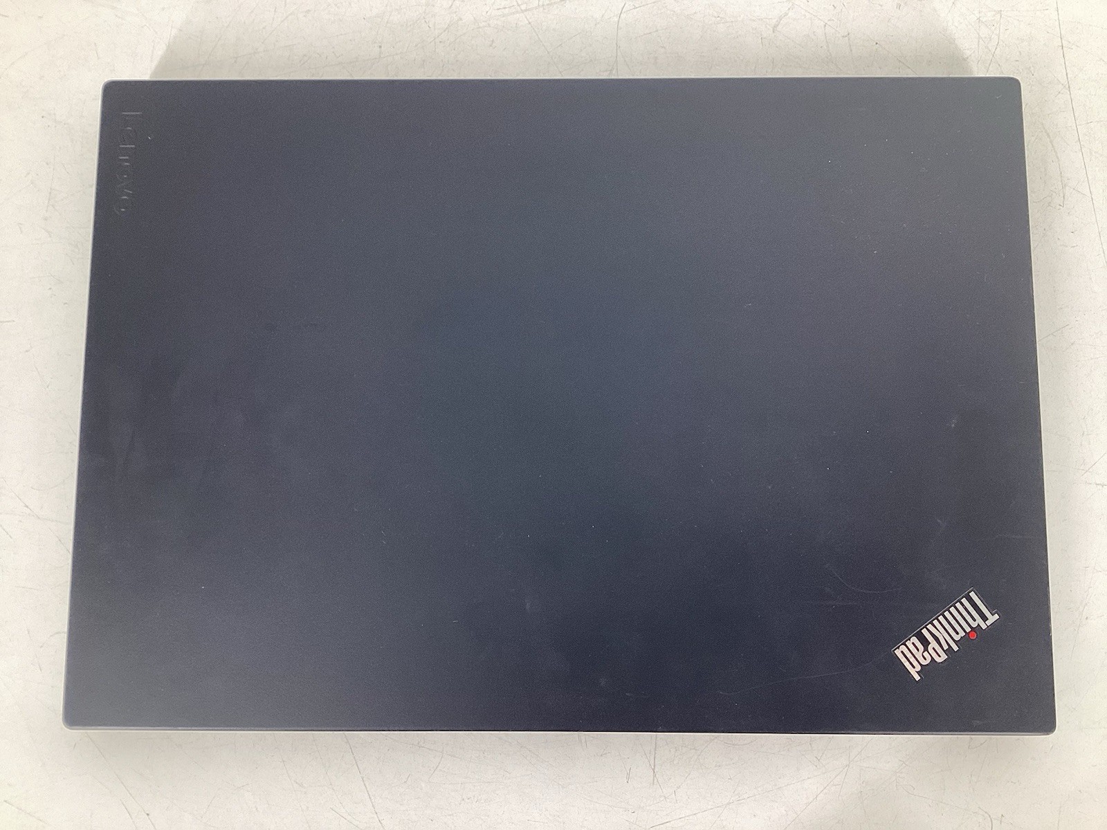 Lenovo Thinkpad P51S 15.6″ (i7-7600U @2.8GHz, Quadro M520M, 16GB, No SSD/BATT)