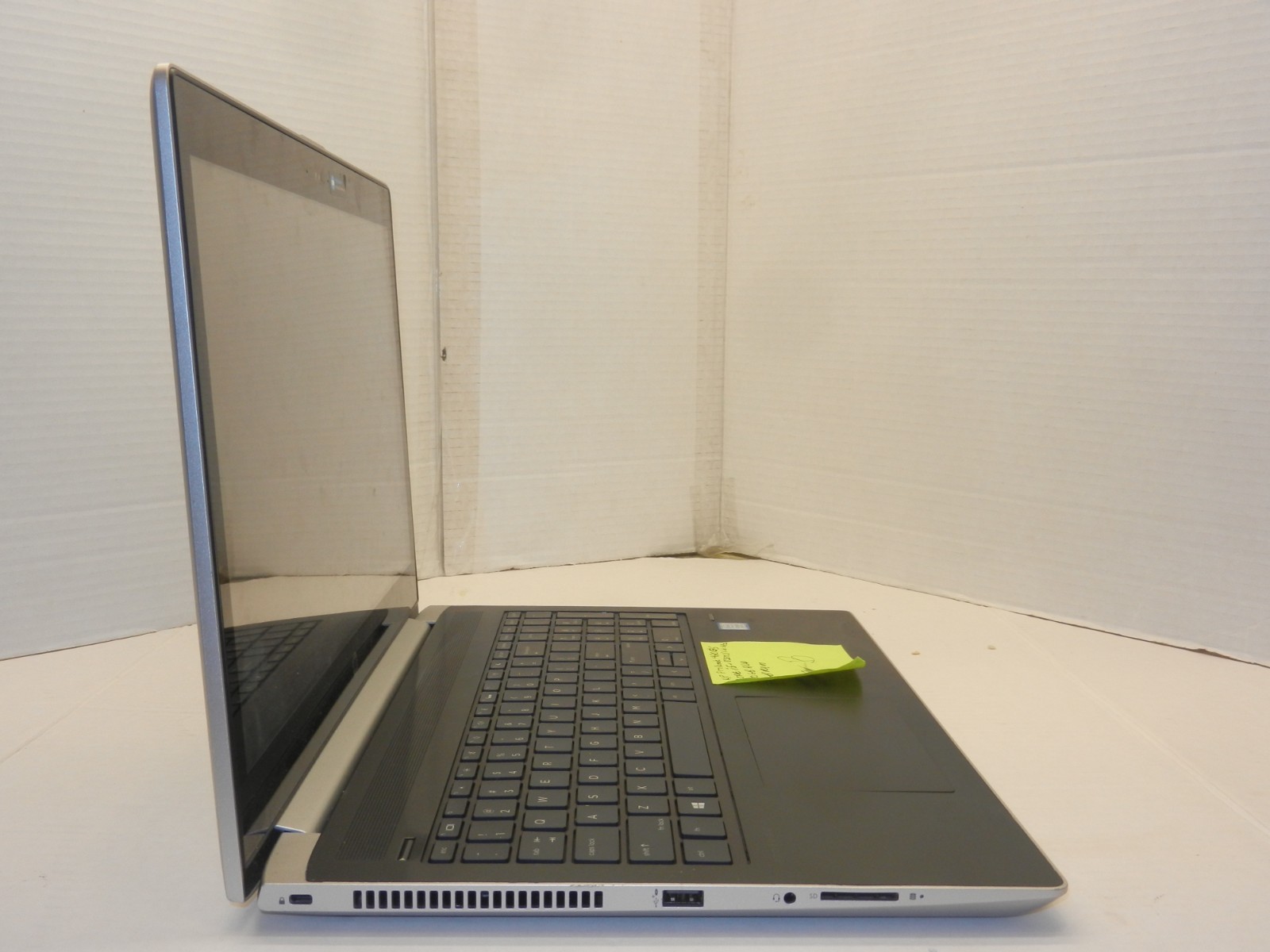 HP PROBOOK 450 G5 15.6 CORE 15-8250@1.6GHz 8GB RAM 500GB HDD WINDOWS 10 (B)