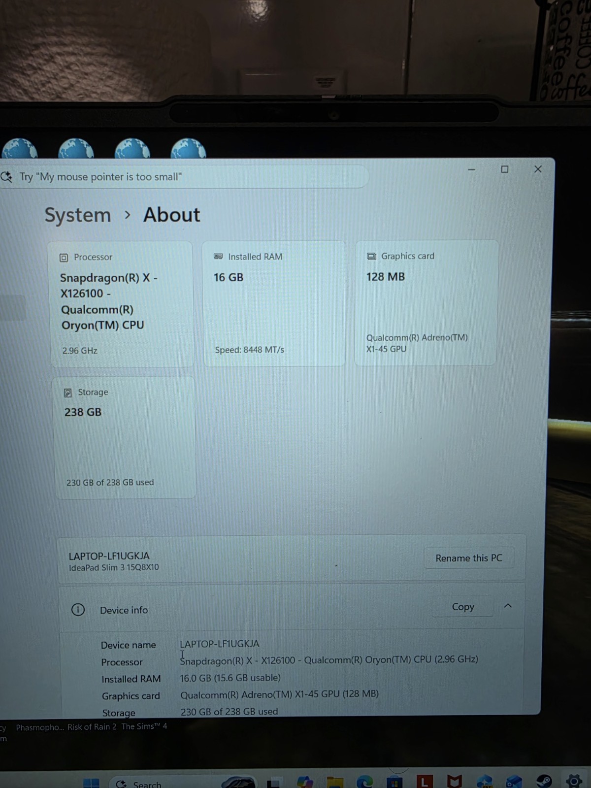 Lenovo IdeaPad Slim 3 15Q8X10 15.3″ Snapdragon X 2.9GHz 16GB RAM 256GB SSD