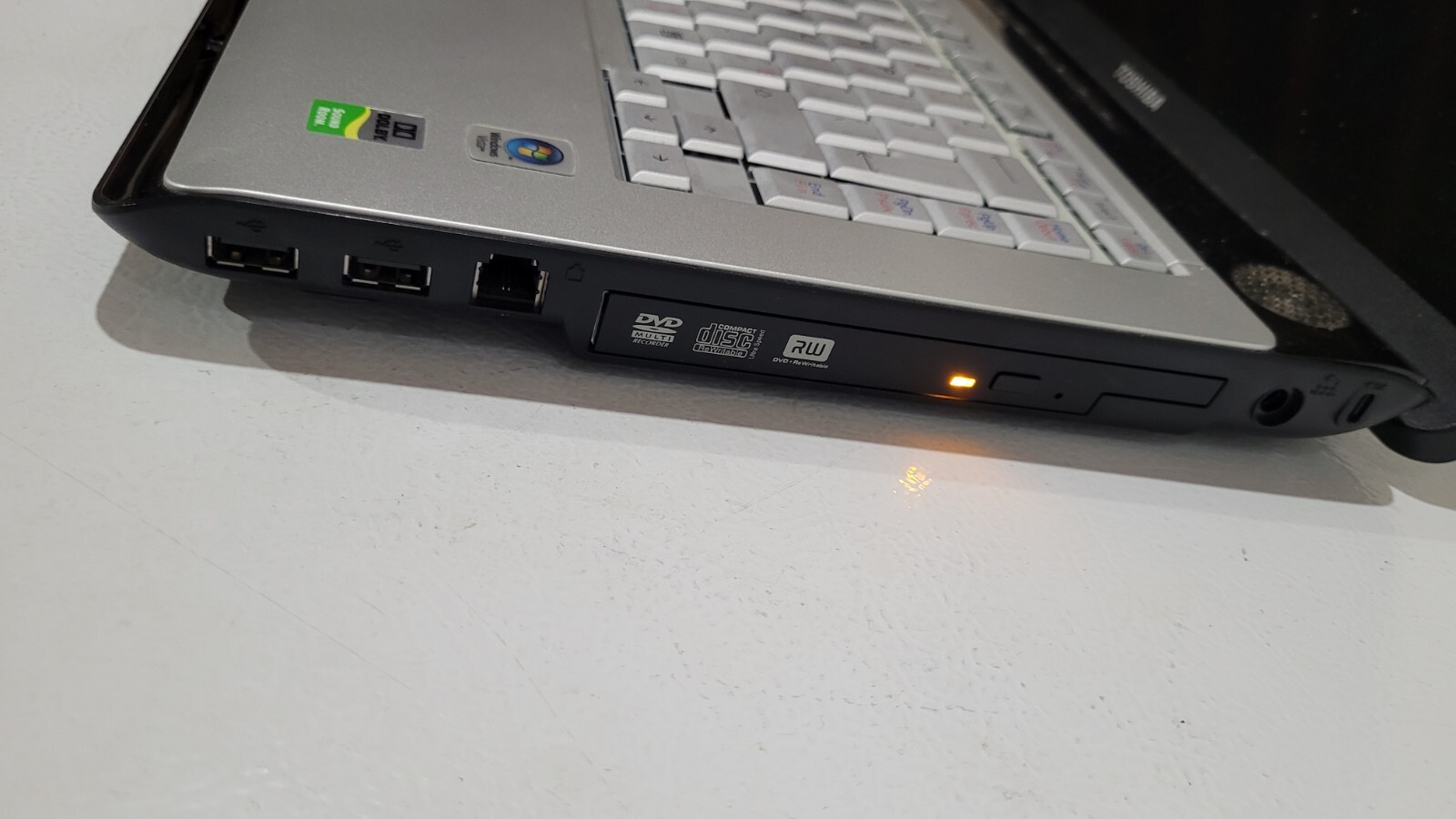 Toshiba Satellite A200-25V | 15.4″ | Intel T2310 | 3GB Ram | NoHDD | NoAC