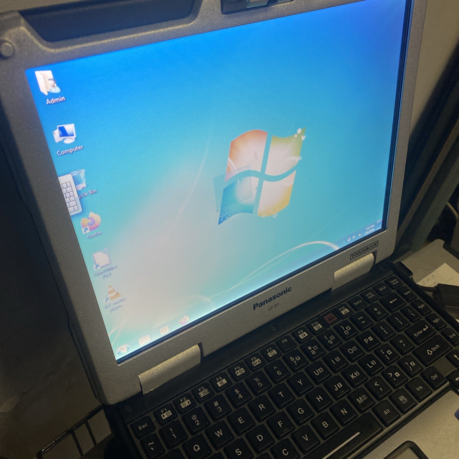 Panasonic cf-31 Toughbook MK3 i5-3320M 2.6GHz 16GB new 480GB SSD Not Touchscreen