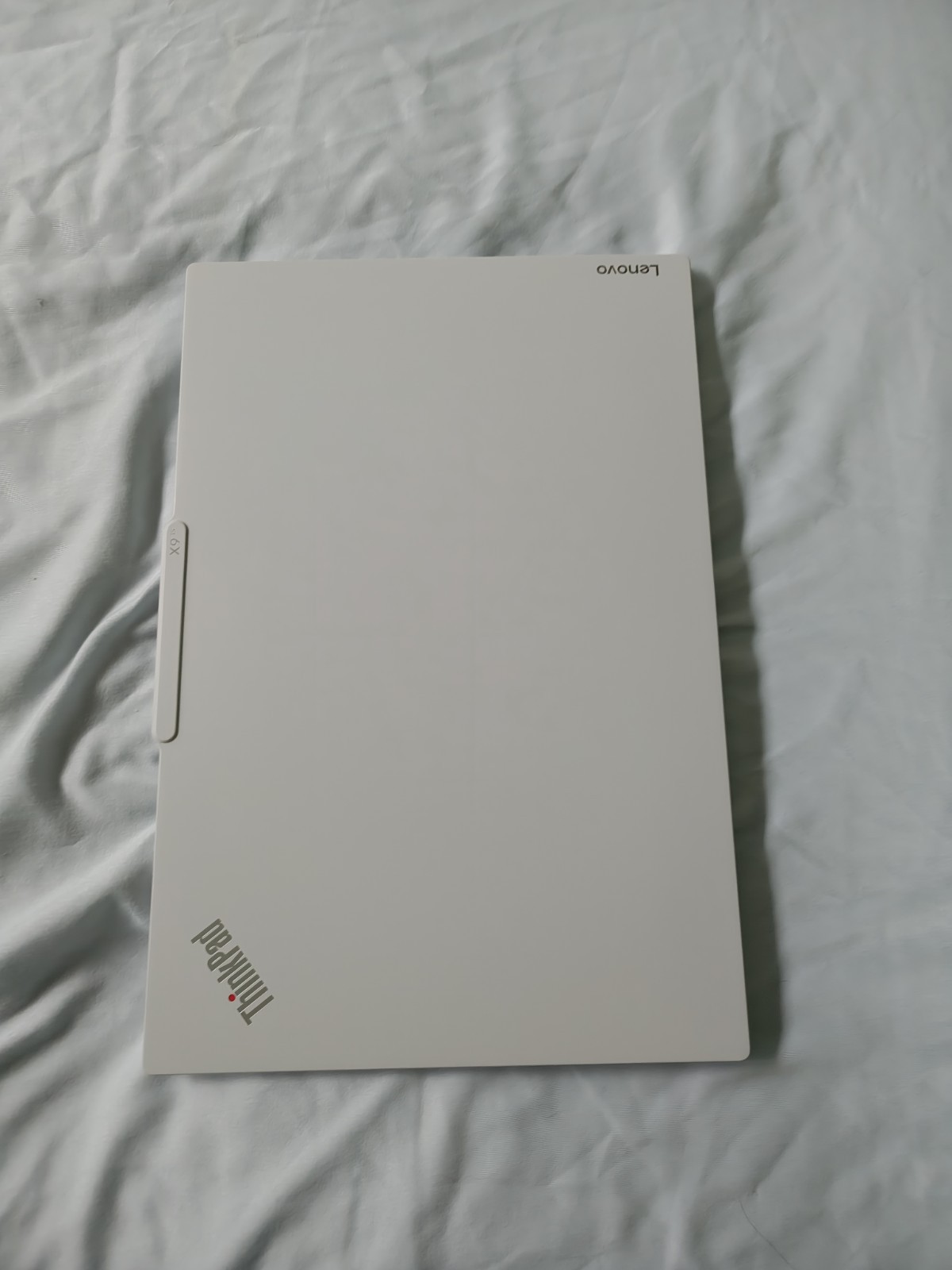 Lenovo ThinkPad X9 15 Aura Ed. Ultra 7 258V 32gb 1tb OLED Touch – Glacier White