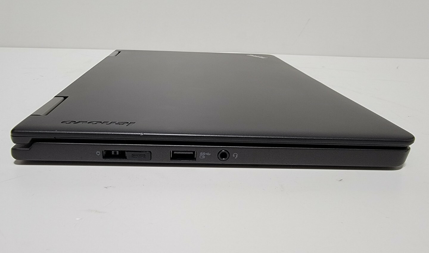 Lenovo S1 Yoga 12_Core i5-5200U 2.20GHz_8GB RAM_256GB SSD_Win10 Pro & Charger.