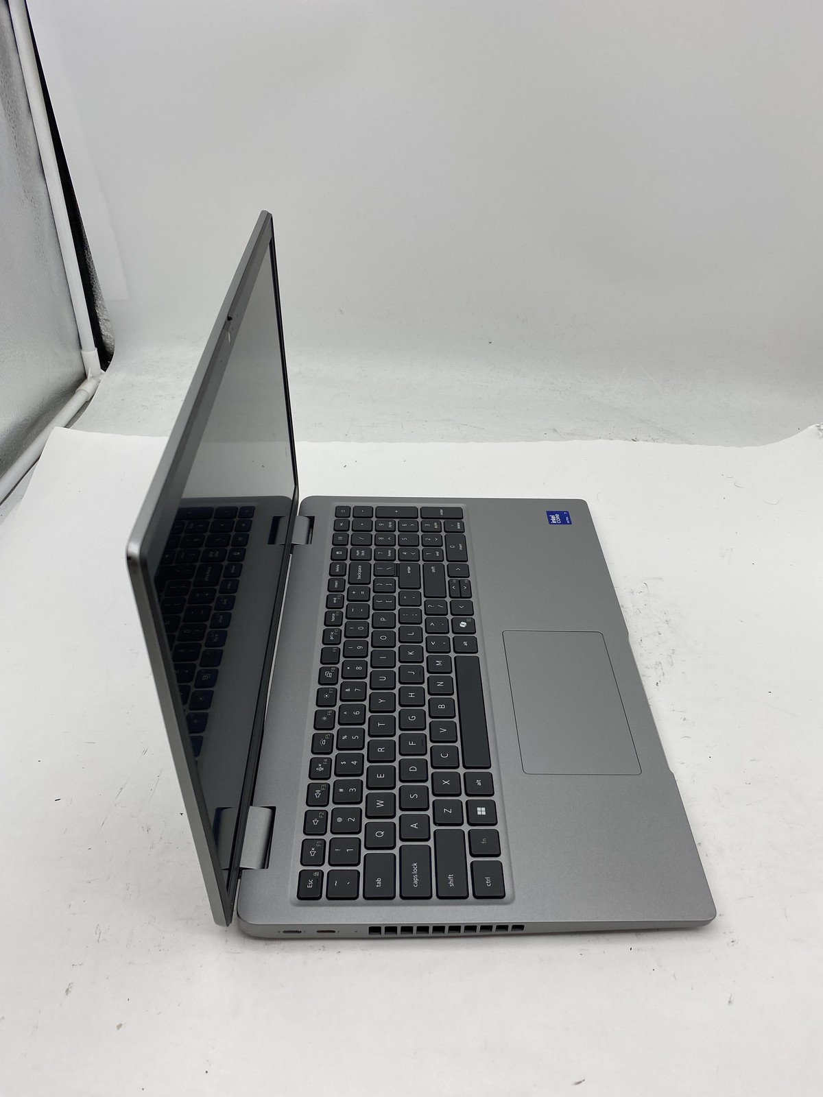Dell Latitude 5550 Laptop ULTRA 7 155U – No RAM No SSD