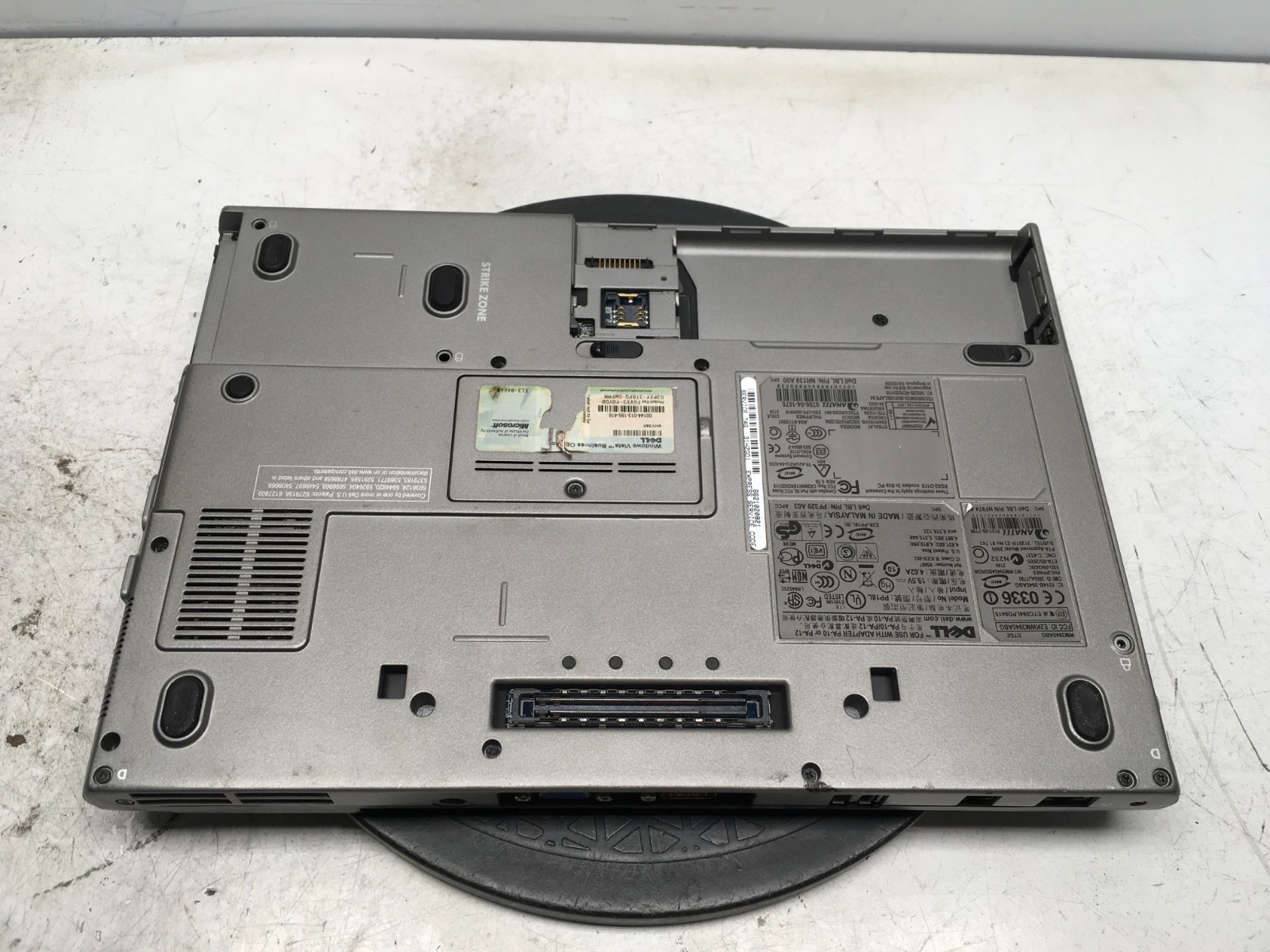 Dell Latitude D620 Intel Core 2 Duo 06F6 2 GB 3 GB 500 GB WINDOWS XP NO BAT