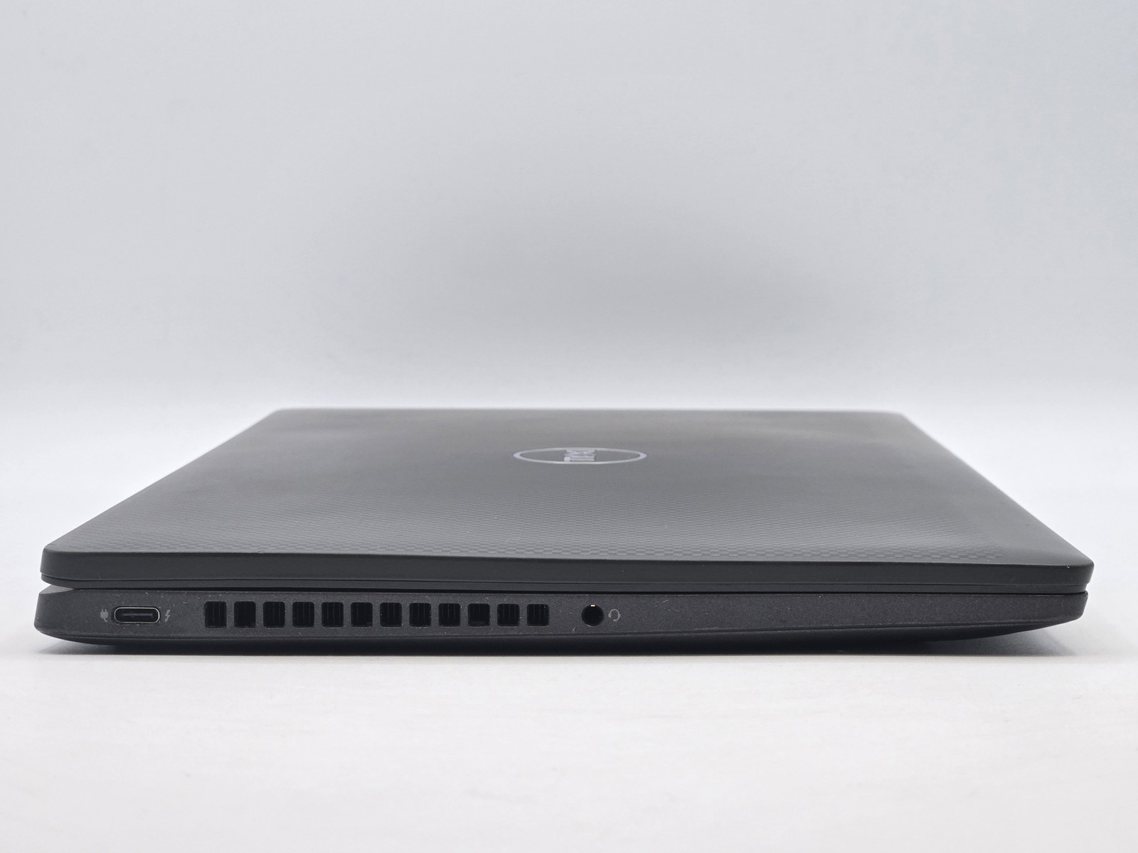 Dell Latitude 7430 14″ FHD I7-1270P 512GB SSD 16GB W11P Webcam Backlit FP Reader
