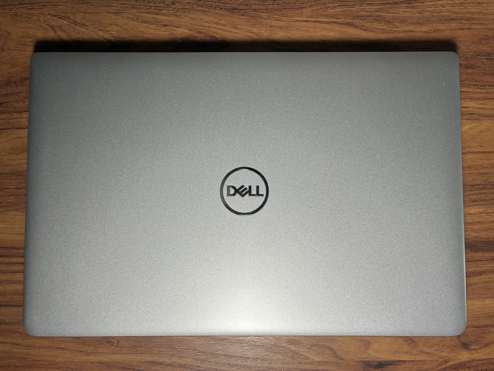 Dell Precision 3590 Ultra 5 8GB DDR5 256GB SSD Win 11 15.6” FHD WIN 11 Warranty!