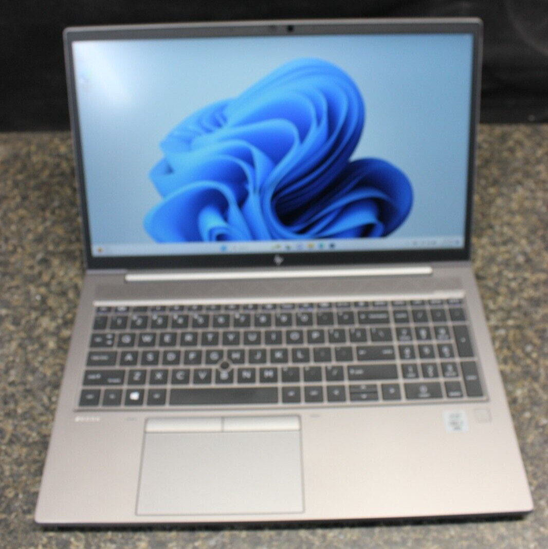 HP ZBook Firefly 15G7 Mobile WS I7-10610U 256GB NVME 16GB DDR4 Nvdia