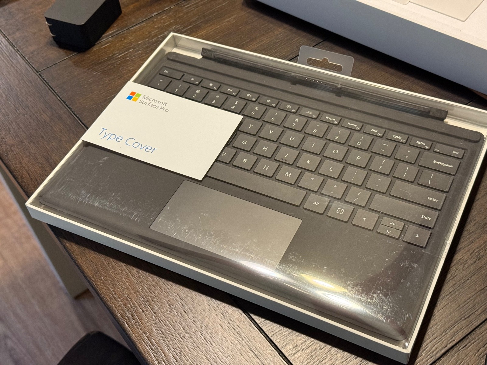 Microsoft Surface Pro 5 12.3″ 128GB SSD Intel Core M3 7th Generation 4gb RAM