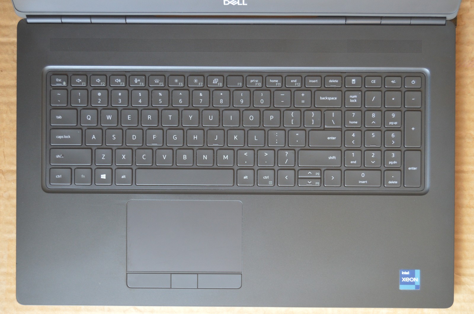 DELL PRECISION 7760 FHD W-11855M 128GB 3TB RTX A3000 Backlit KB