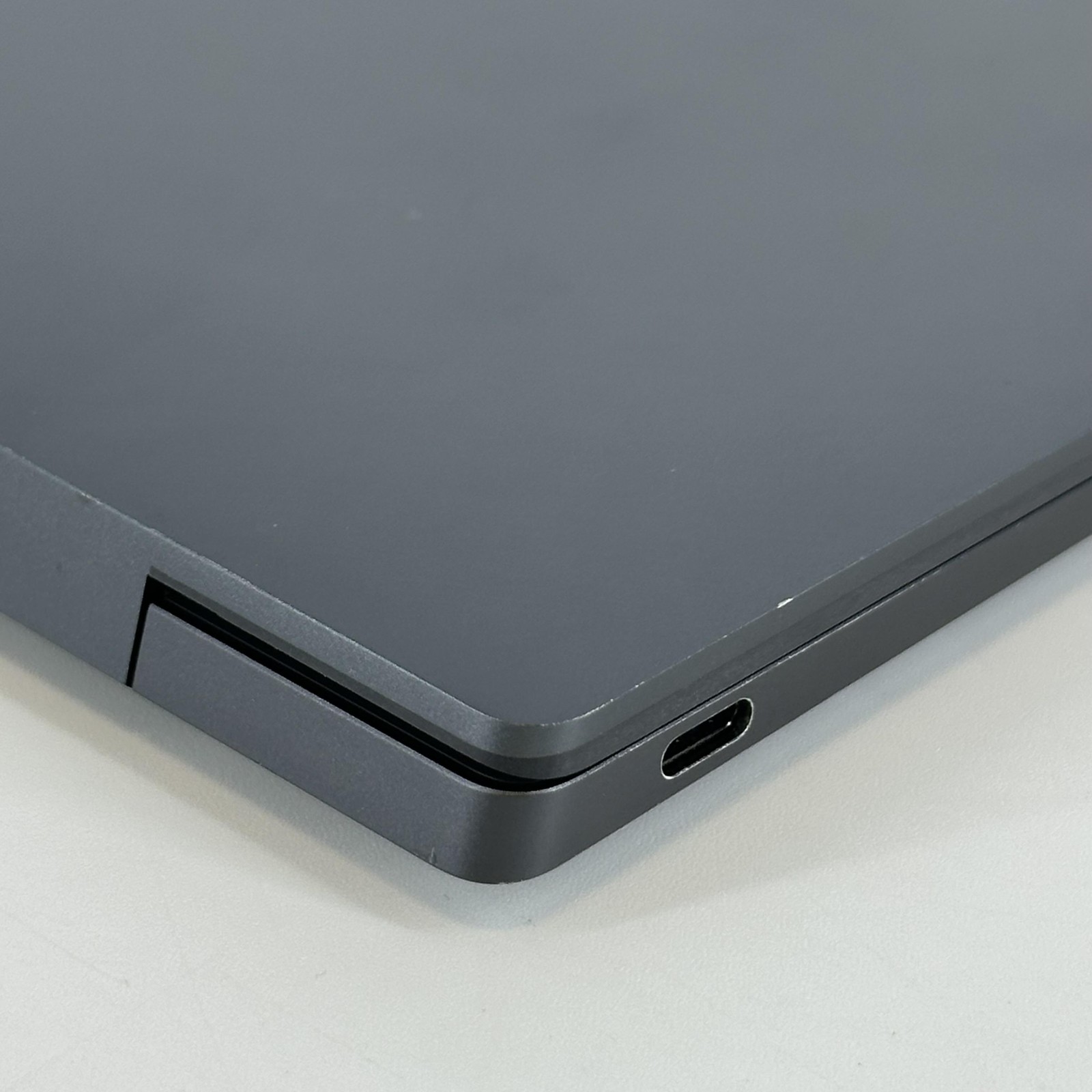 Dell XPS 13 Plus 9320 Black FHD+ 1.8 GHz i7-1280P 32GB RAM 512GB SSD Good