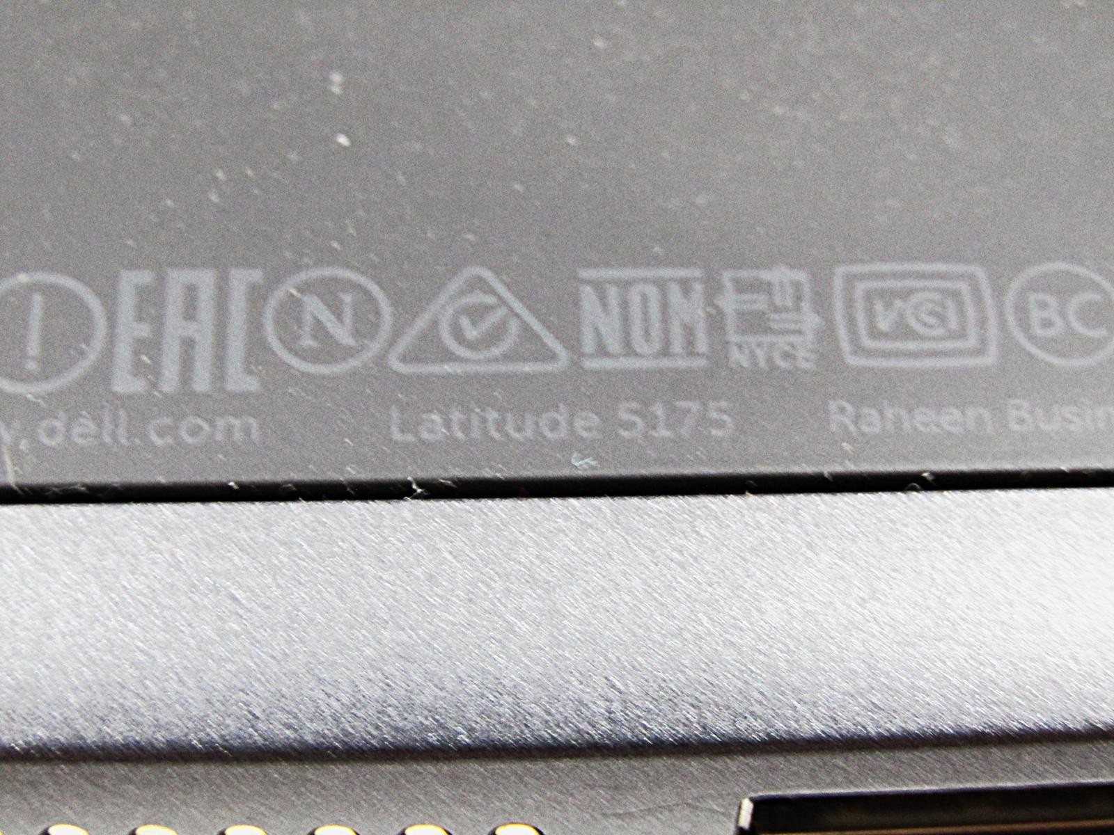 Dell Latitude 5175 2-in-1 10.8″ | 0.90GHz Core m3-6Y30 | 4GB | 128GB SSD
