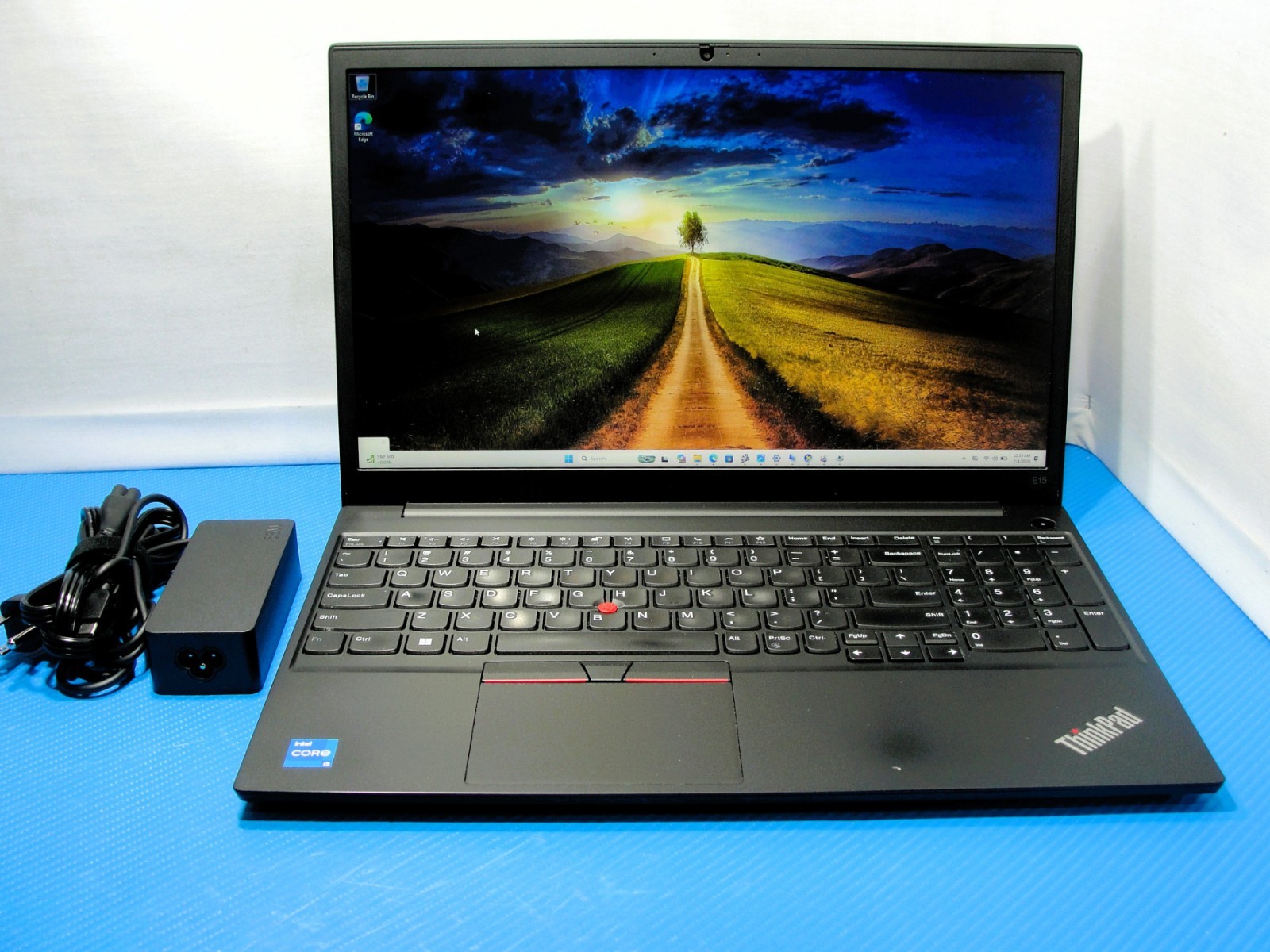 Lenovo ThinkPad E15 Gen 4 15.6″ FHD Intel i5-1235U 1.3GHz 8GB 512GB SSD W11P+PA