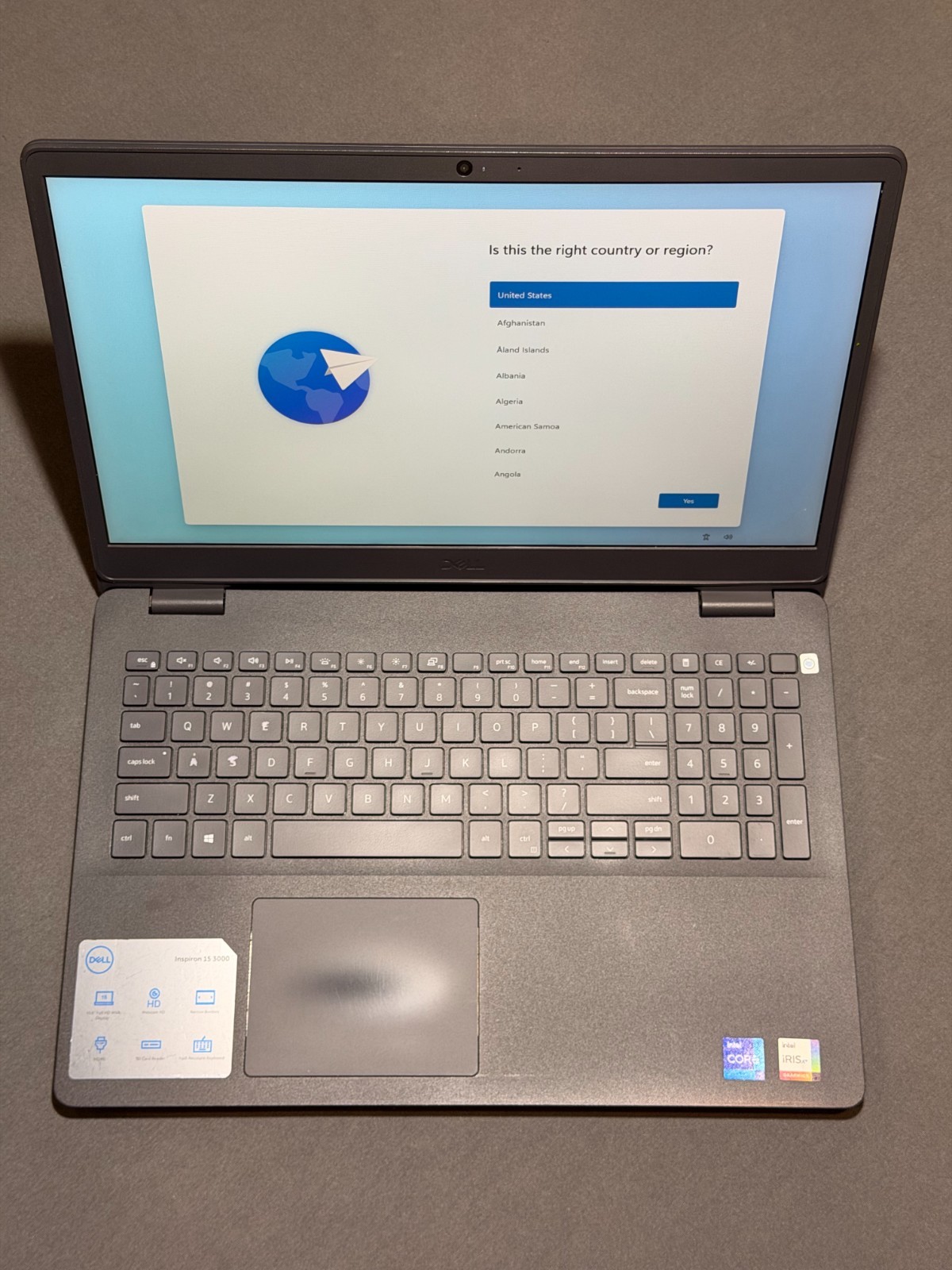 Dell Inspiron 3501 15.6″ FHD Touch i7-1165G7 16GB RAM 512GB SSD