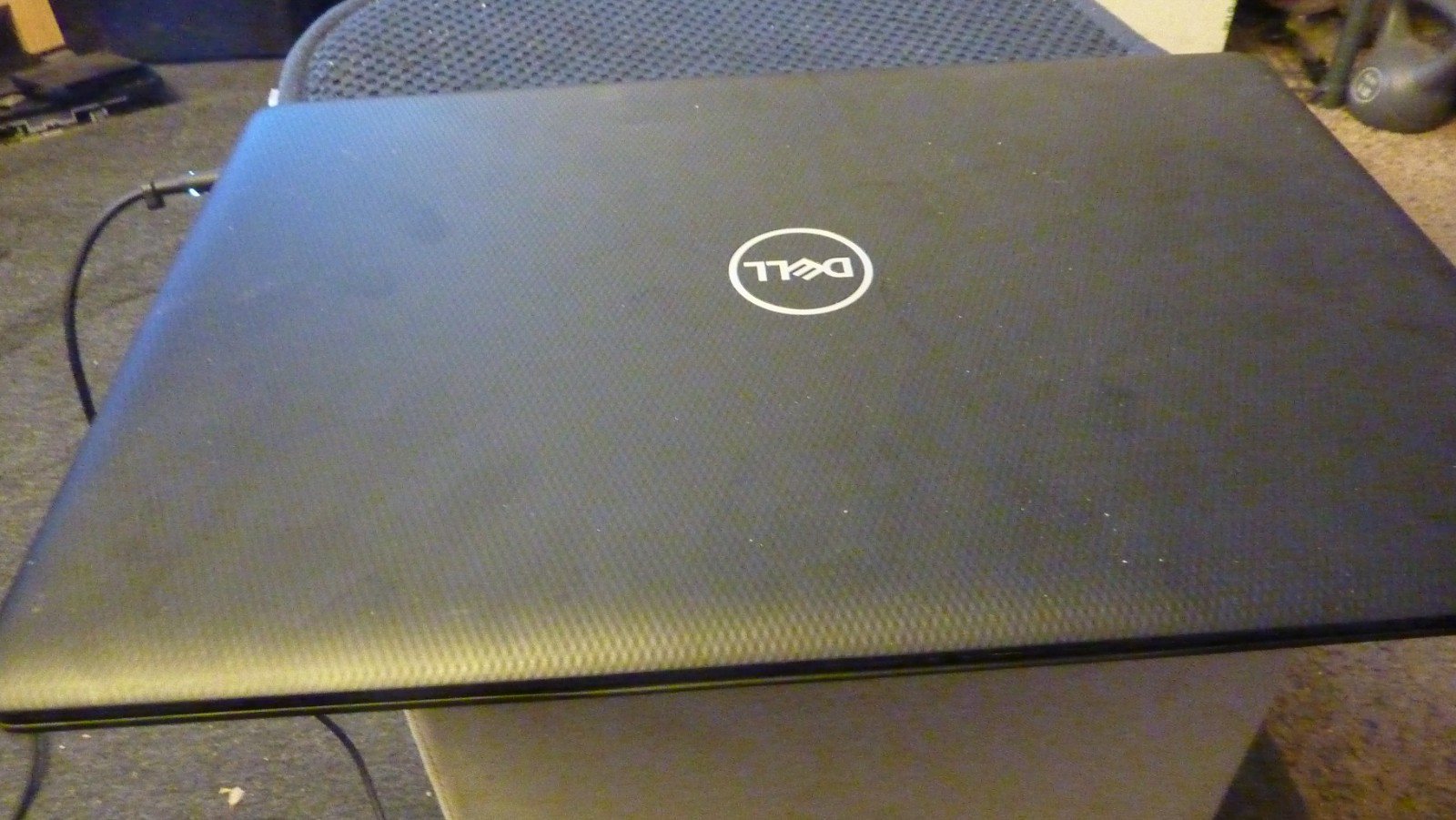 Dell Inspiron 3781 17″ Intel i3-7020U 8GB RAM, 1TB HDD, WIN10 HOME, OEM CHARGER