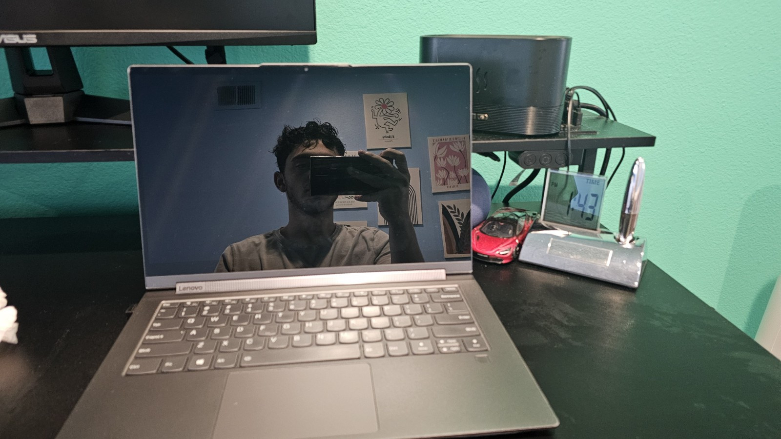 15″ Lenovo Yoga C940 US-English I7 8G 516GB 4K NVIDIA UHD Pen Laptop Convertible