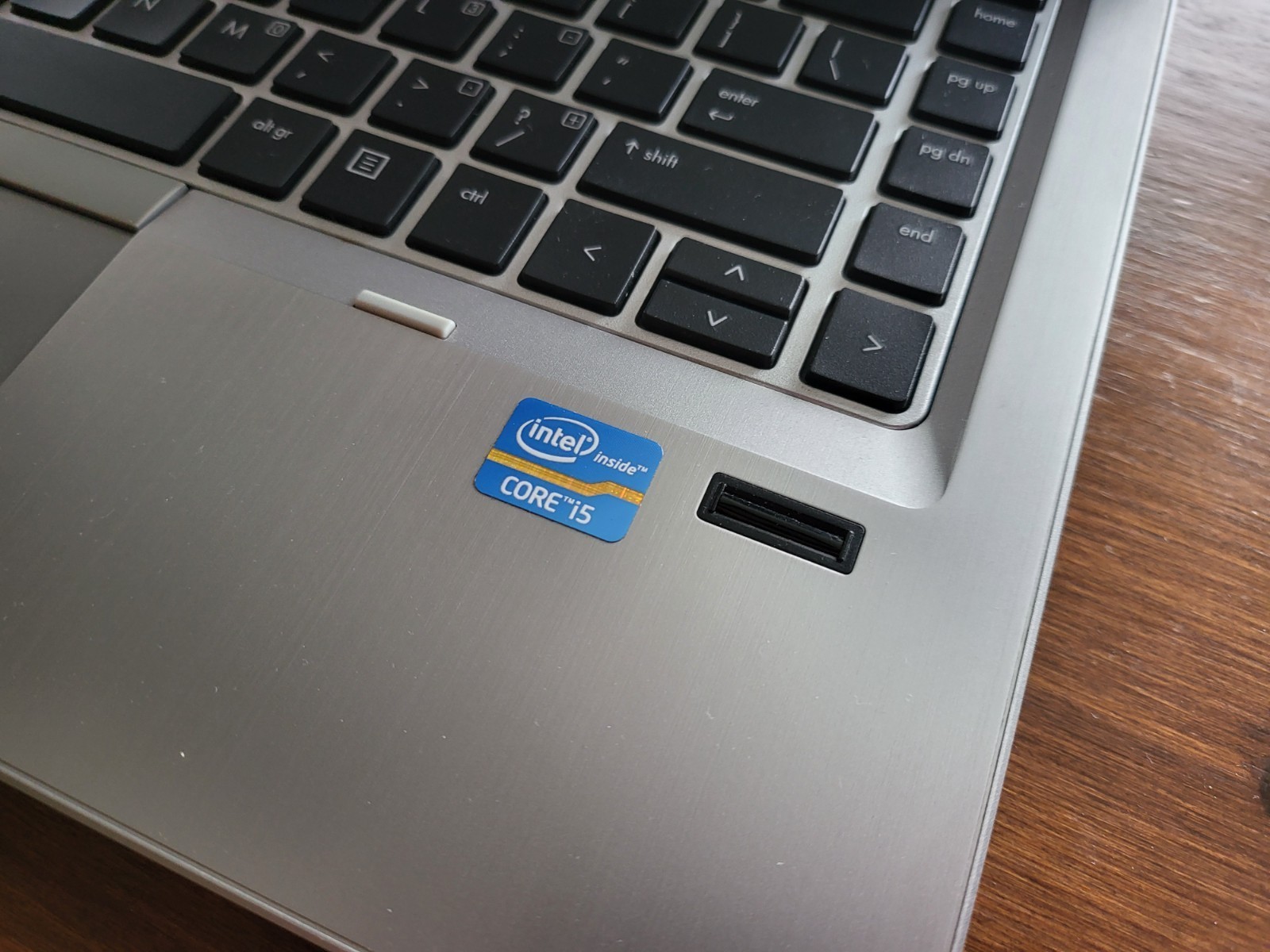 HP Elitebook 8470p Laptop – i5, 64gb SSD, 4gb RAM.