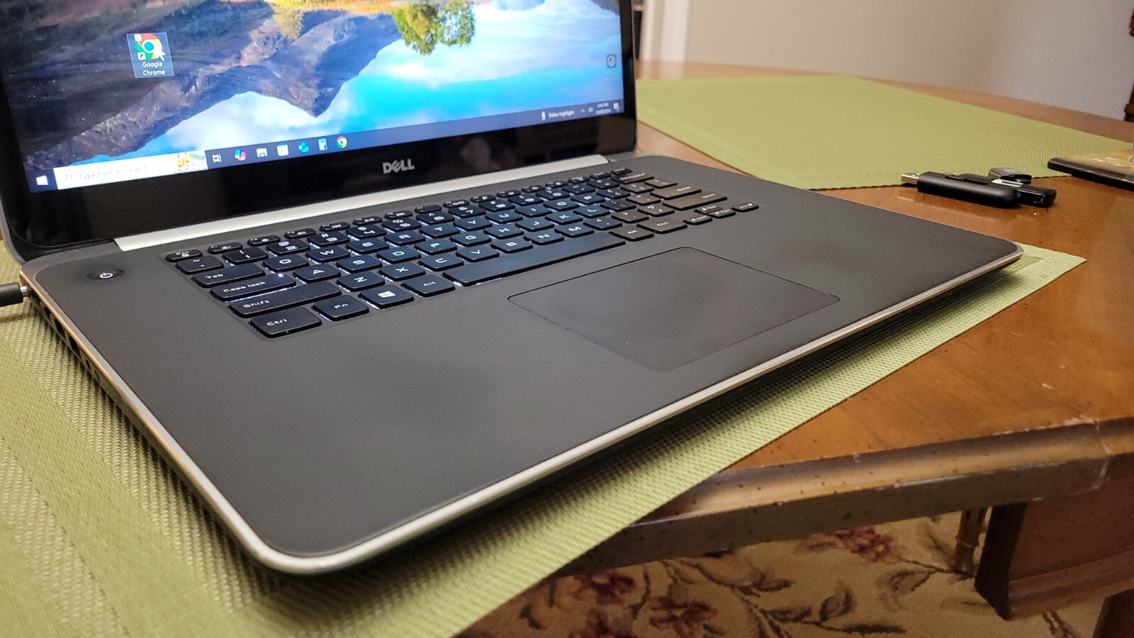 DELL XPS 15 9530 i7 4th generation